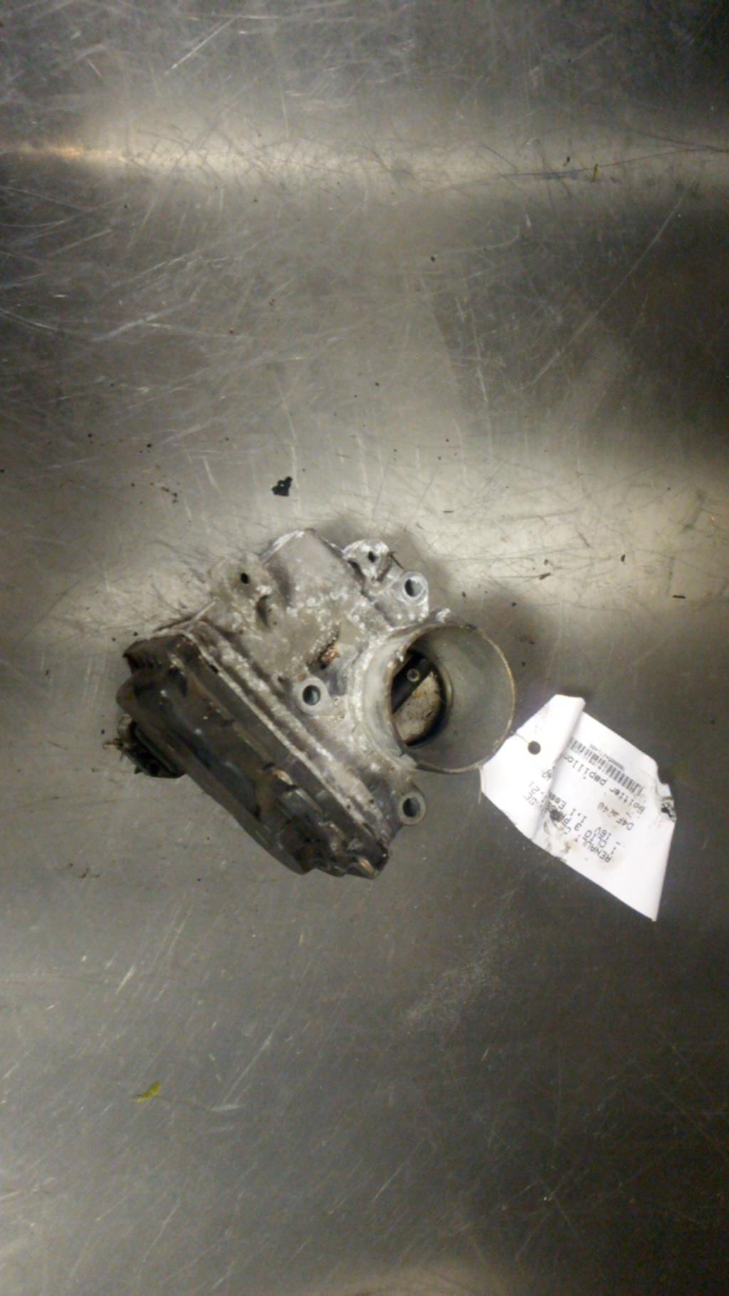 Boitier papillon RENAULT CLIO 3 PHASE 1 Essence - 1
