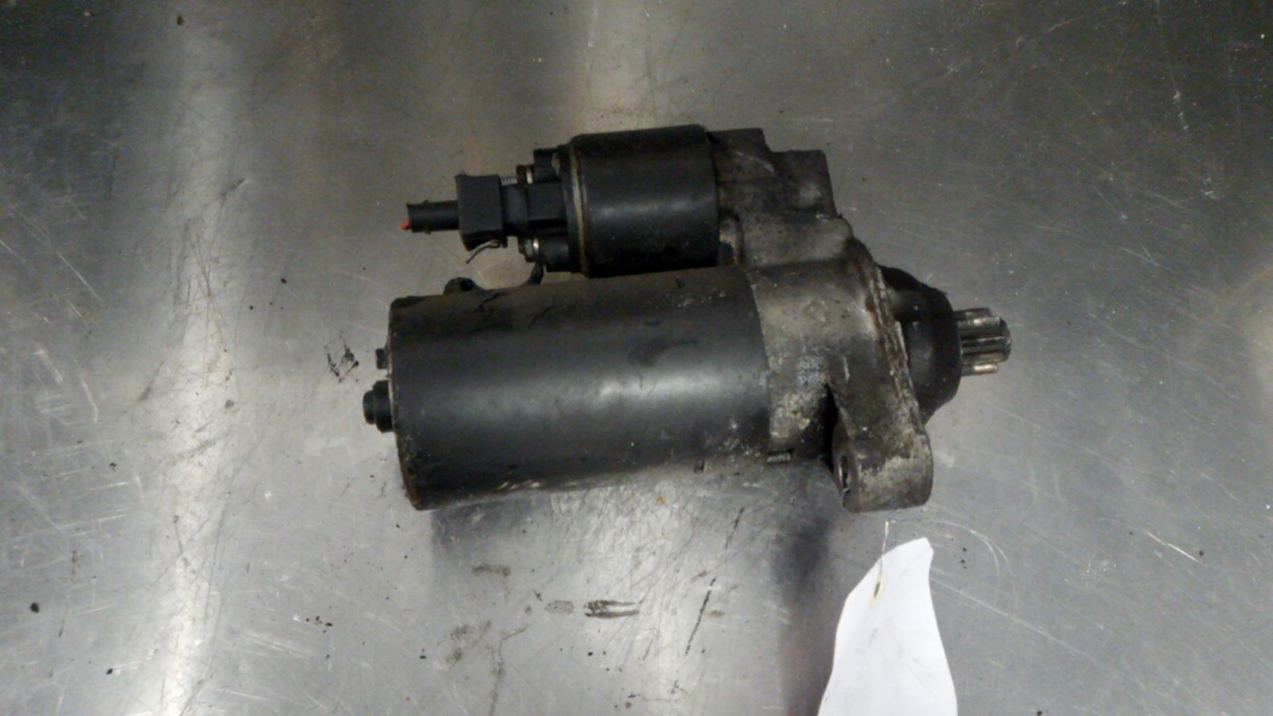 Demarreur VOLKSWAGEN GOLF 4 Essence - 1