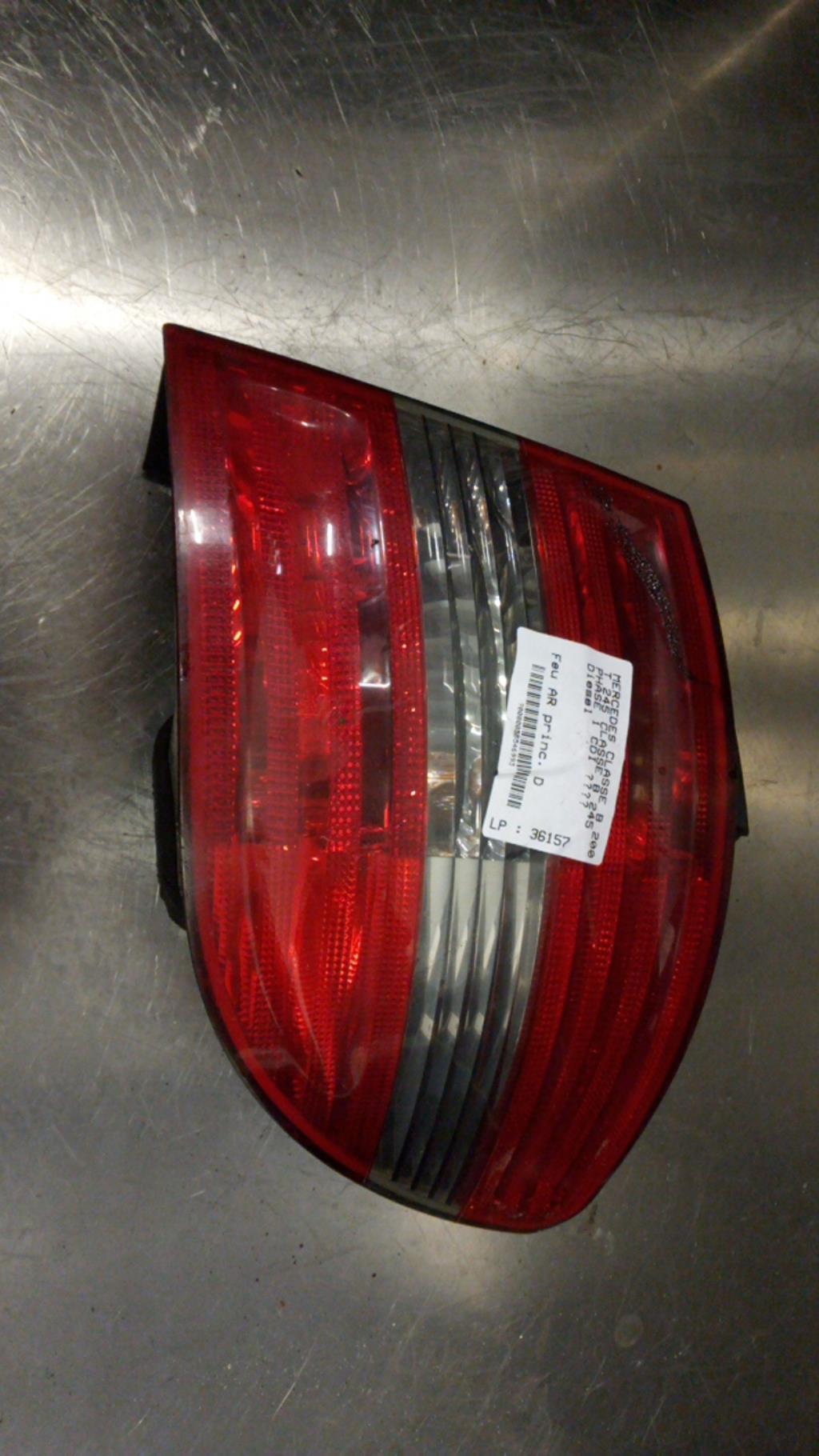 Fanale posteriore principale destro (luci) MERCEDES CLASSE B 245 PHASE 1 Diésel - 1