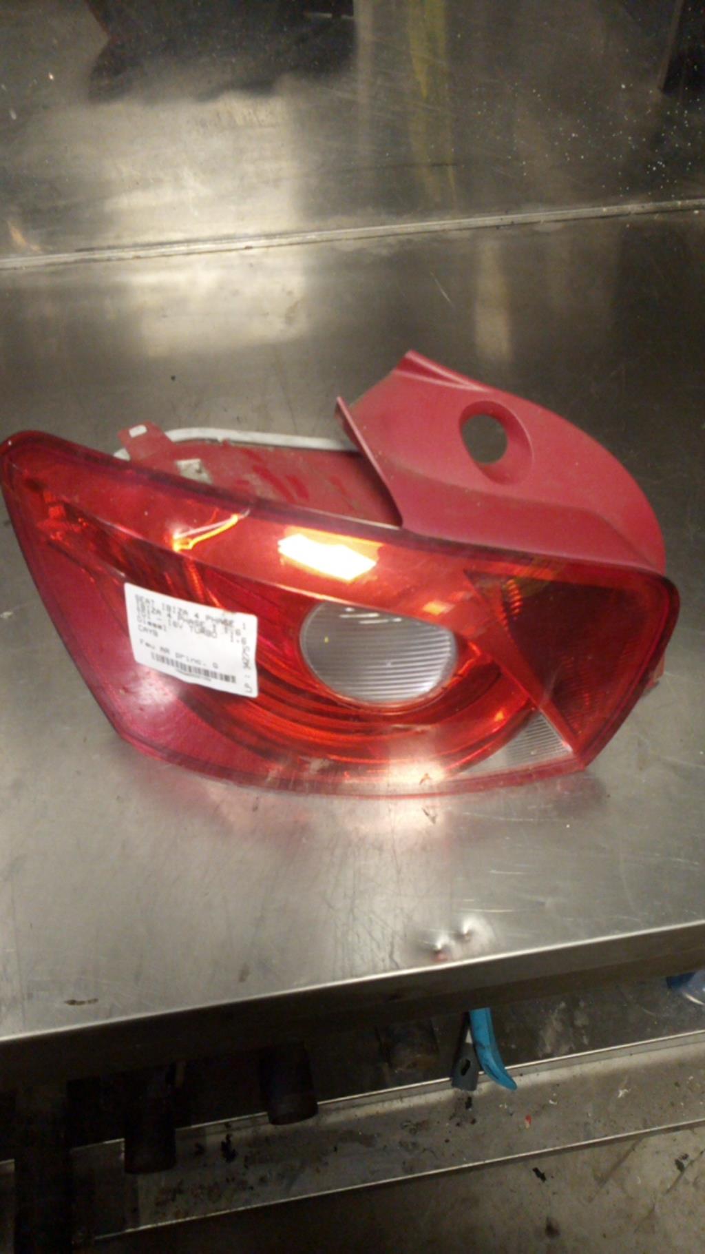 Fanale posteriore principale sinistro (luci) SEAT IBIZA 4 PHASE 1 Diésel - 1