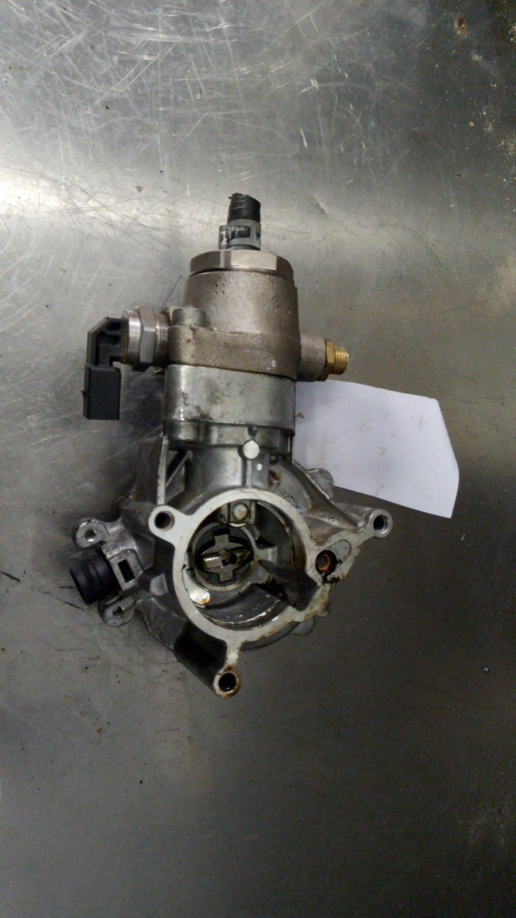 Pompe à vide AUDI A3 3 S3 PHASE 1 Essence - 1