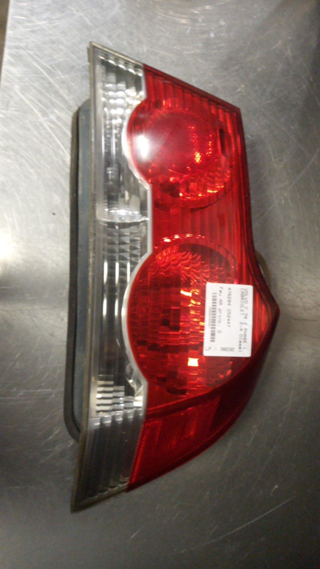 Fanale posteriore principale destro (luci) VOLVO C 70 2 PHASE 1 CABRIOLET Diésel - 1