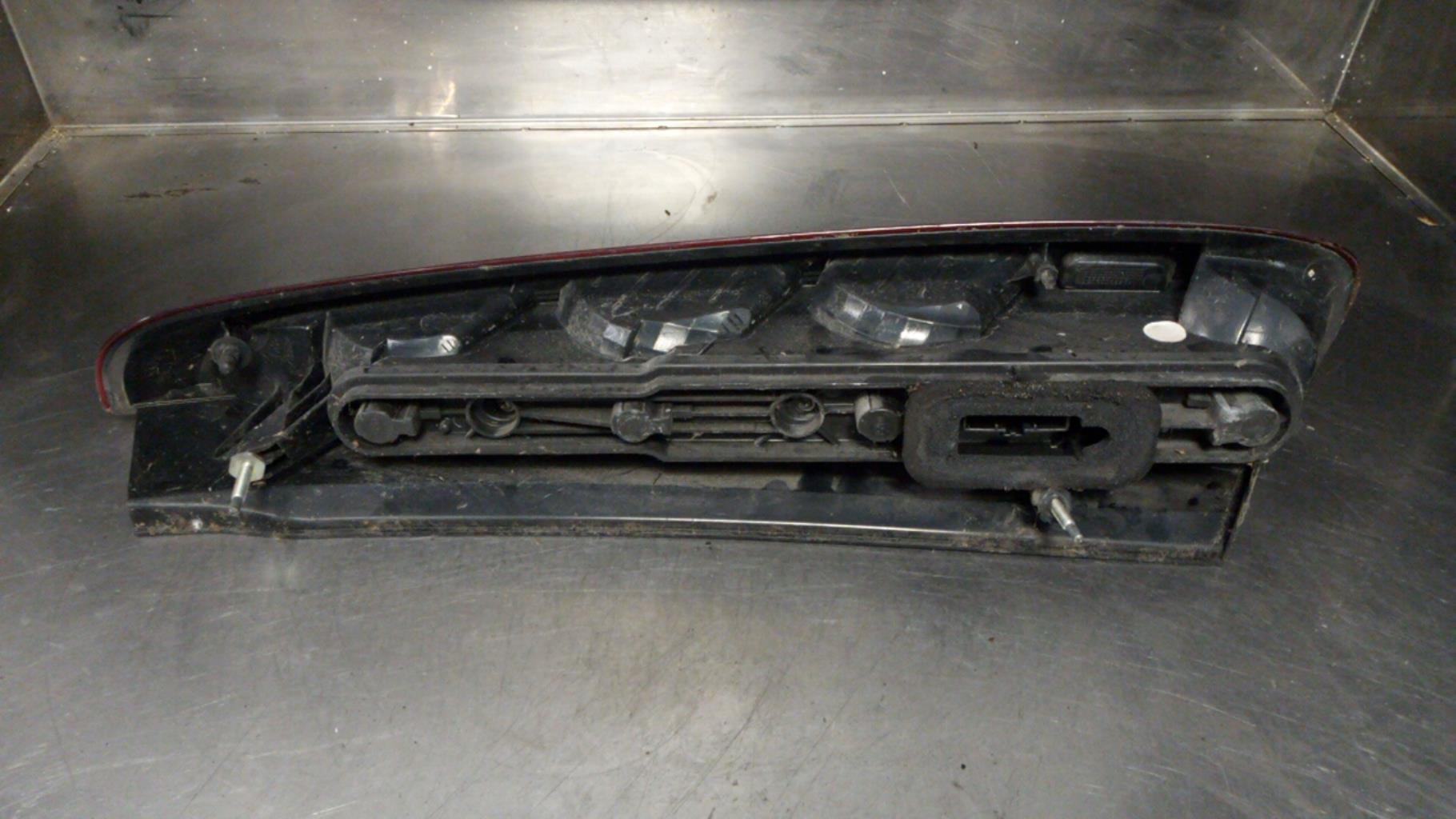 Fanale posteriore principale sinistro (luci) FORD C-MAX 1 PHASE 2 Diésel - 1