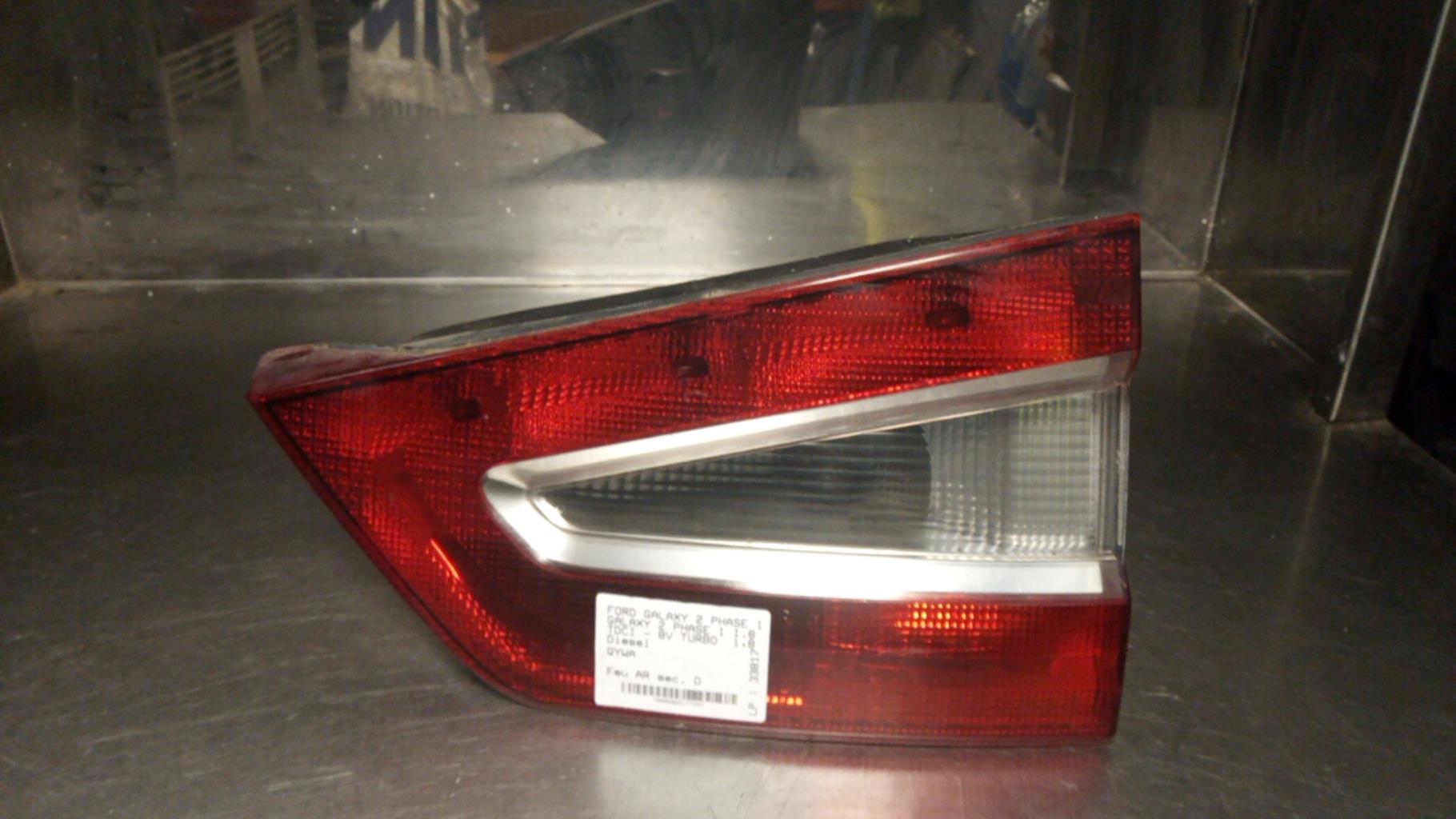 Feu arriere secondaire droit (feux) FORD GALAXY 2 PHASE 1 Diesel - 1