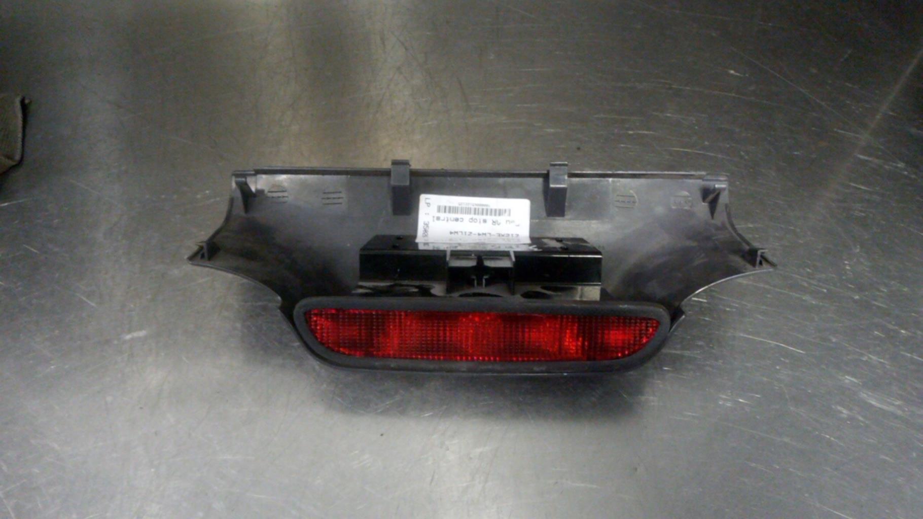 Feu arriere stop central OPEL AGILA A Essence - 1
