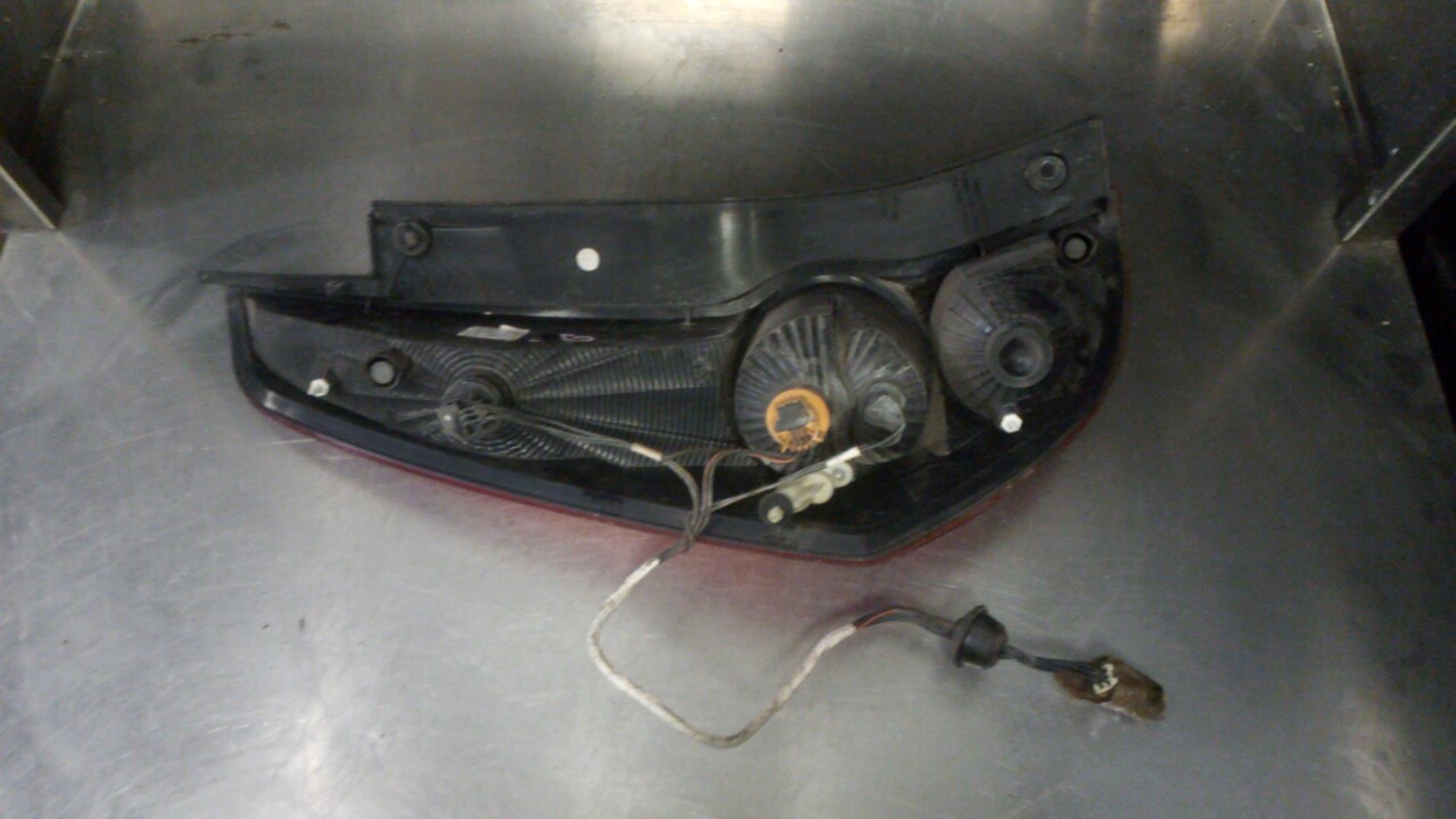Fanale posteriore principale destro (luci) OPEL AGILA B Gasolina - 1