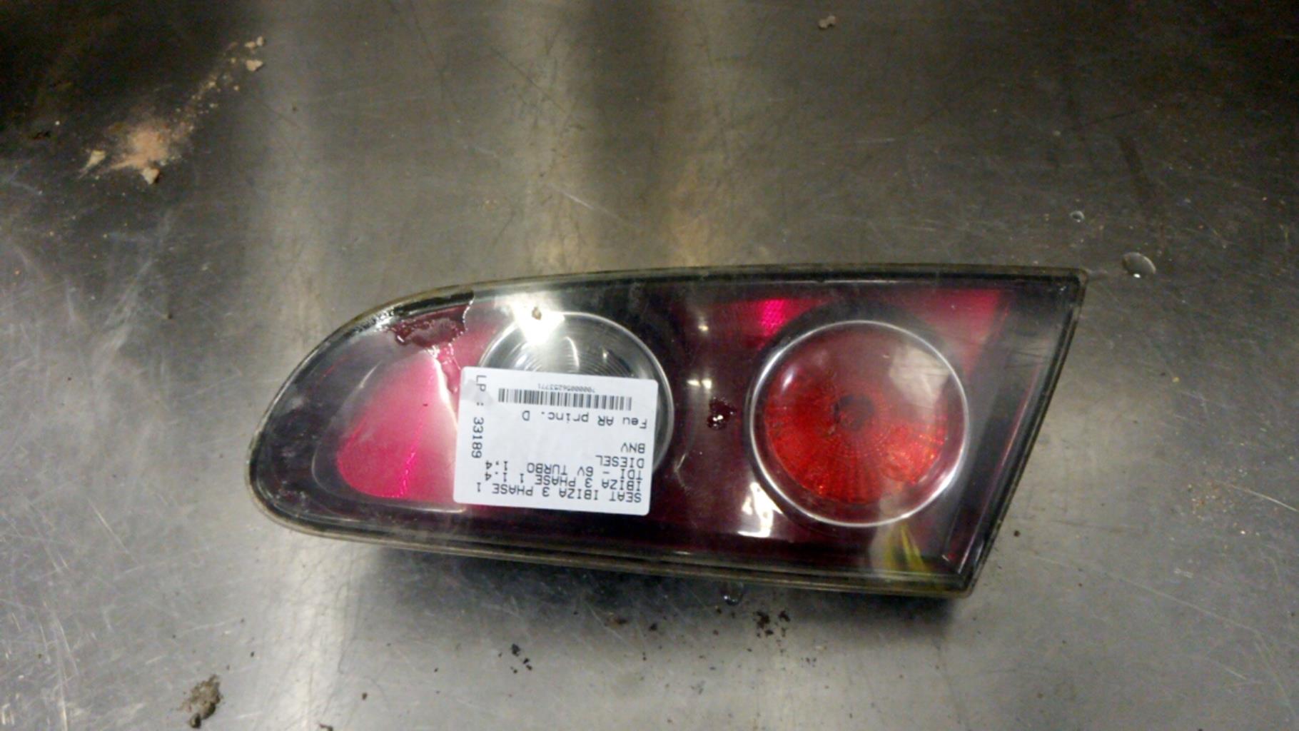 Fanale posteriore principale destro (luci) SEAT IBIZA 3 PHASE 1 Diésel - 1