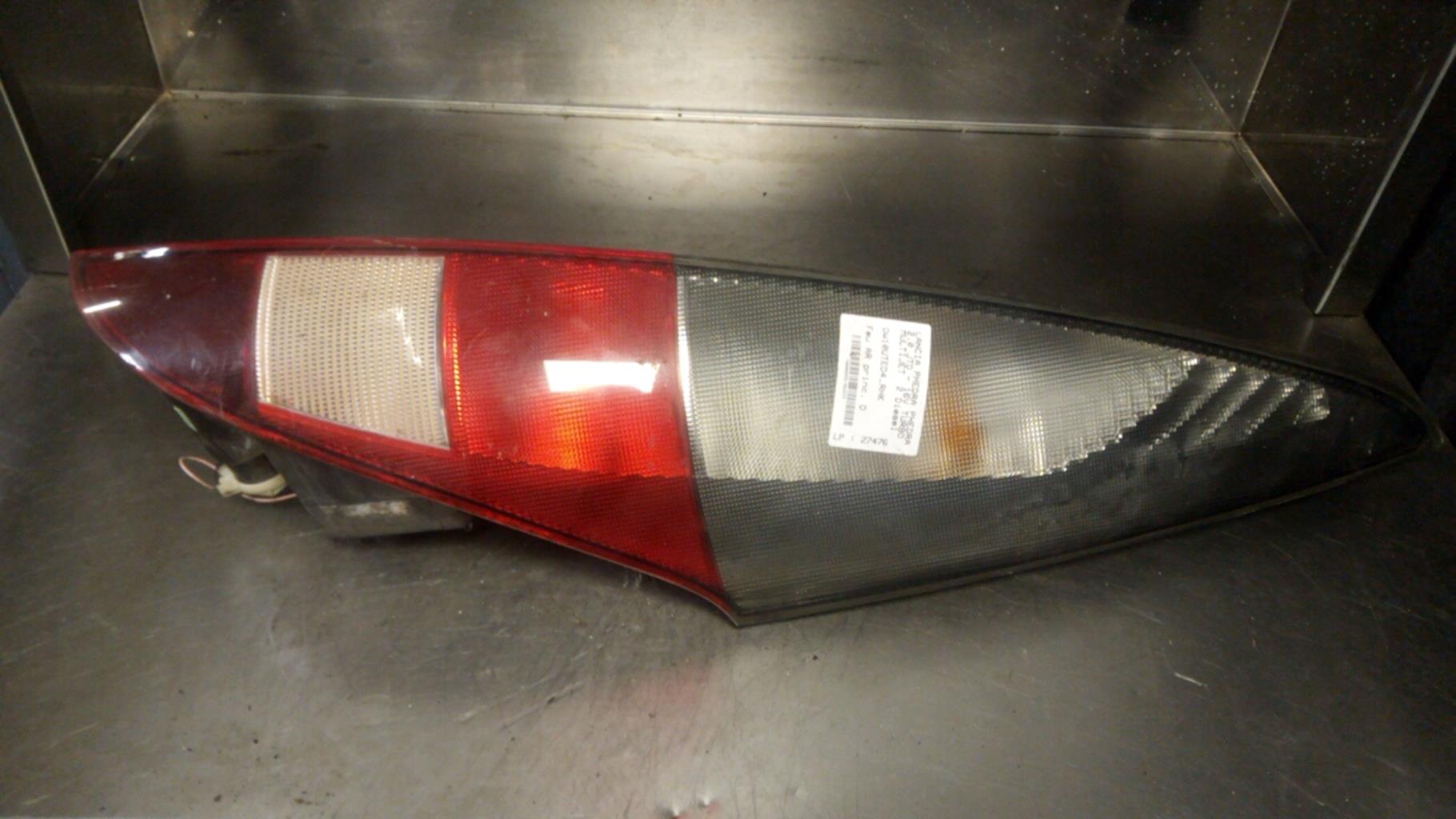 Fanale posteriore principale destro (luci) LANCIA PHEDRA Diésel - 1