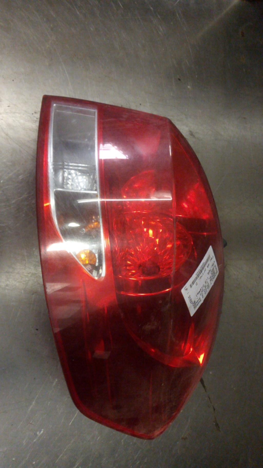 Fanale posteriore principale destro (luci) RENAULT CLIO 3 PHASE 2 BREAK Diésel - 1
