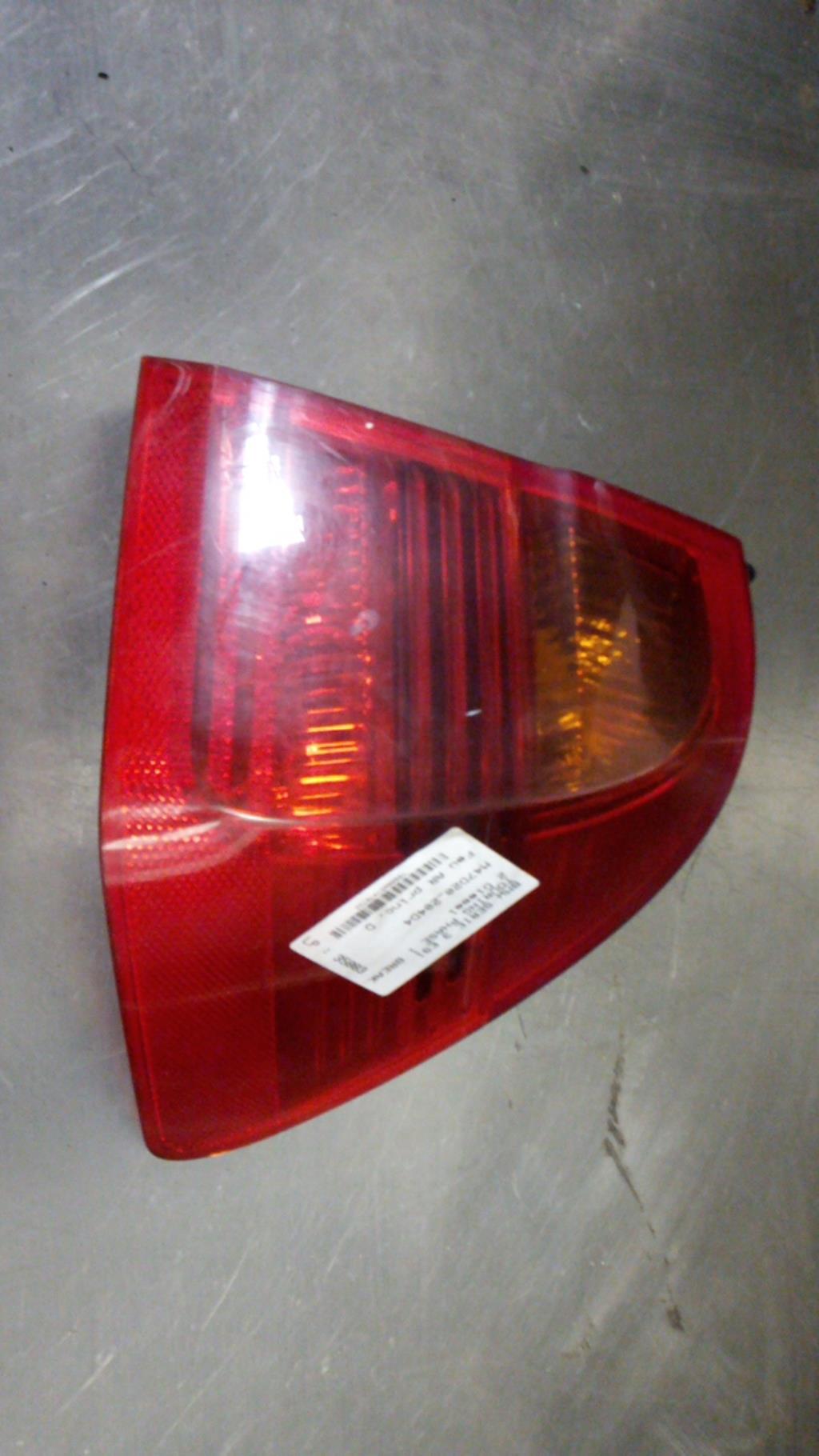 Fanale posteriore principale destro (luci) BMW SERIE 3 E91 TOURING PHASE 1 BREAK Diésel - 1