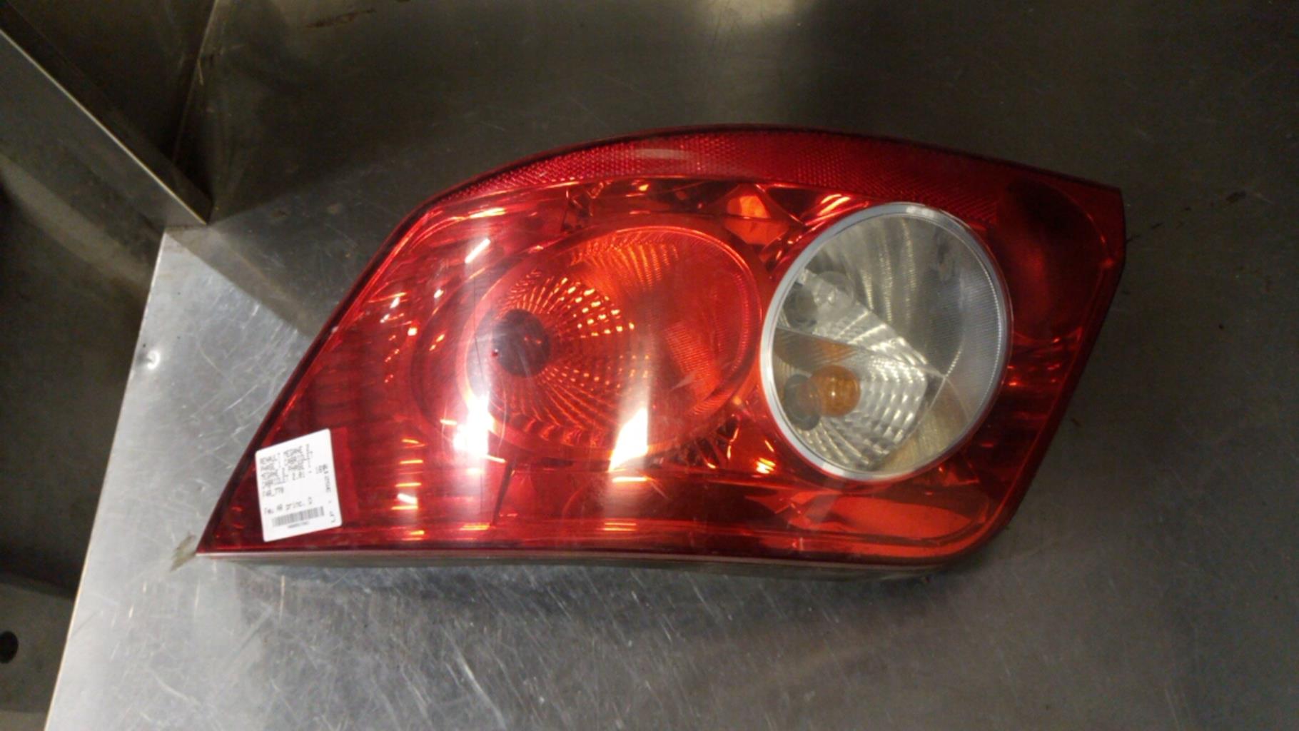 Fanale posteriore principale destro (luci) RENAULT MEGANE 2 PHASE 1 CABRIOLET Gasolina - 1