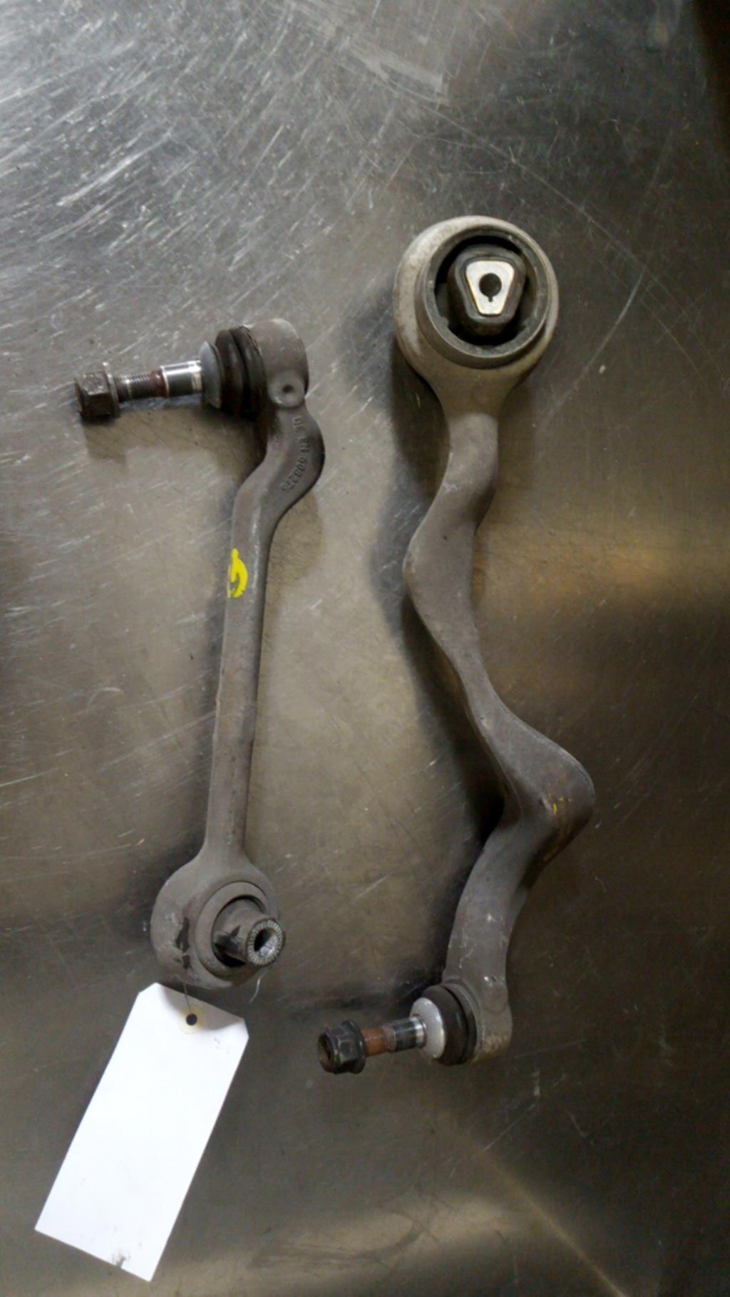 Braccio sospensione superiore anteriore sinistro BMW SERIE 1 E81 Diésel - 1