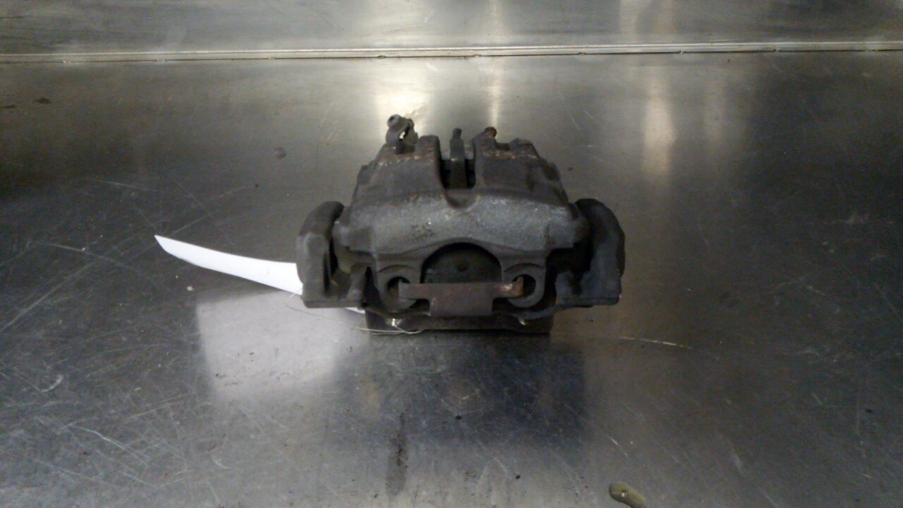 Pinza freni posteriore destra BMW SERIE 1 E81 Diésel - 1