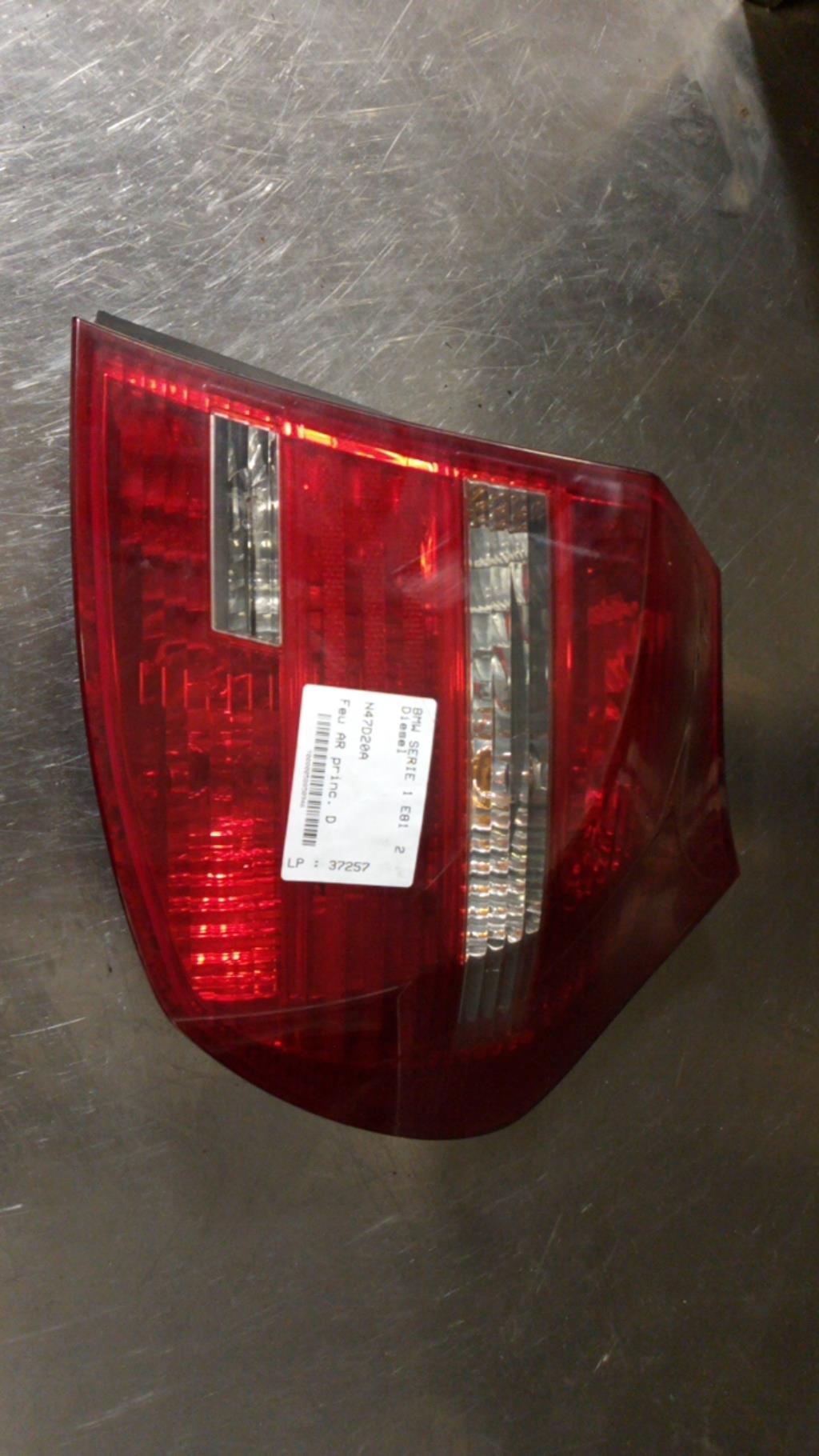 Fanale posteriore principale destro (luci) BMW SERIE 1 E81 Diésel - 1