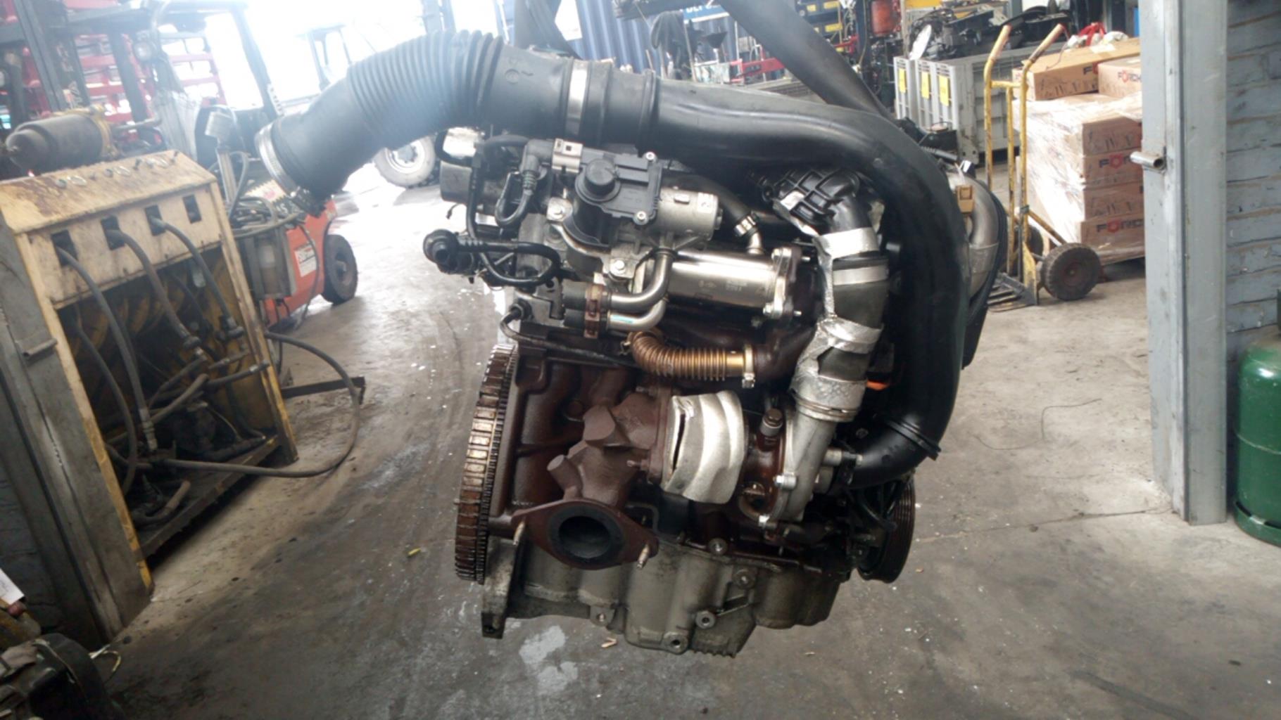 Moteur RENAULT CLIO 4 PHASE 1 Diesel - 1