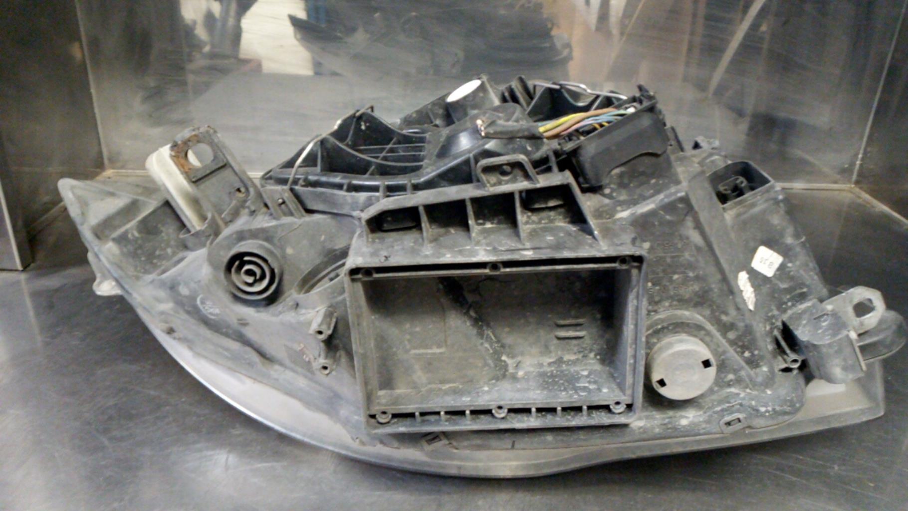 Gruppo ottico anteriore principale sinistro (luci)(faro) BMW SERIE 1 E81 Diésel - 1