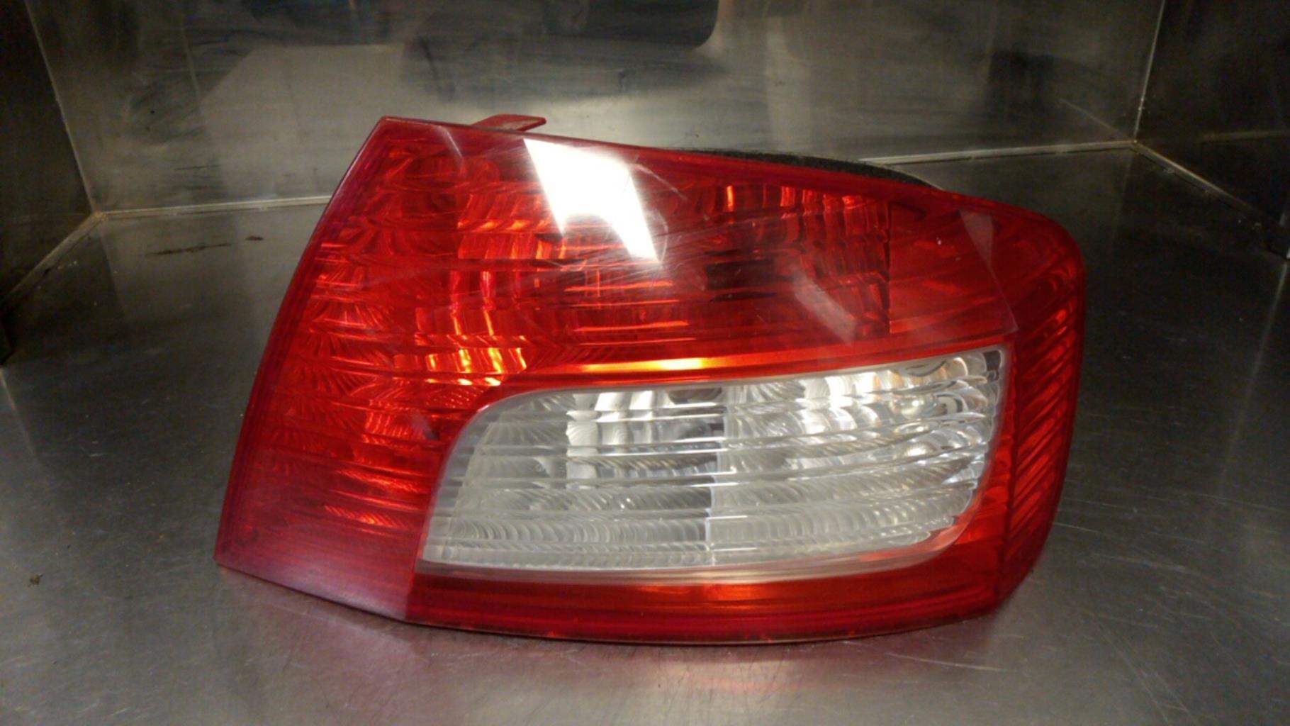 Fanale posteriore principale destro (luci) PEUGEOT 407 PHASE 2 Diésel - 1