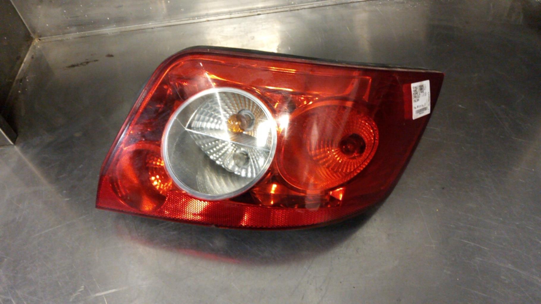 Fanale posteriore principale destro (luci) RENAULT MEGANE 2 PHASE 1 CABRIOLET Diésel - 1