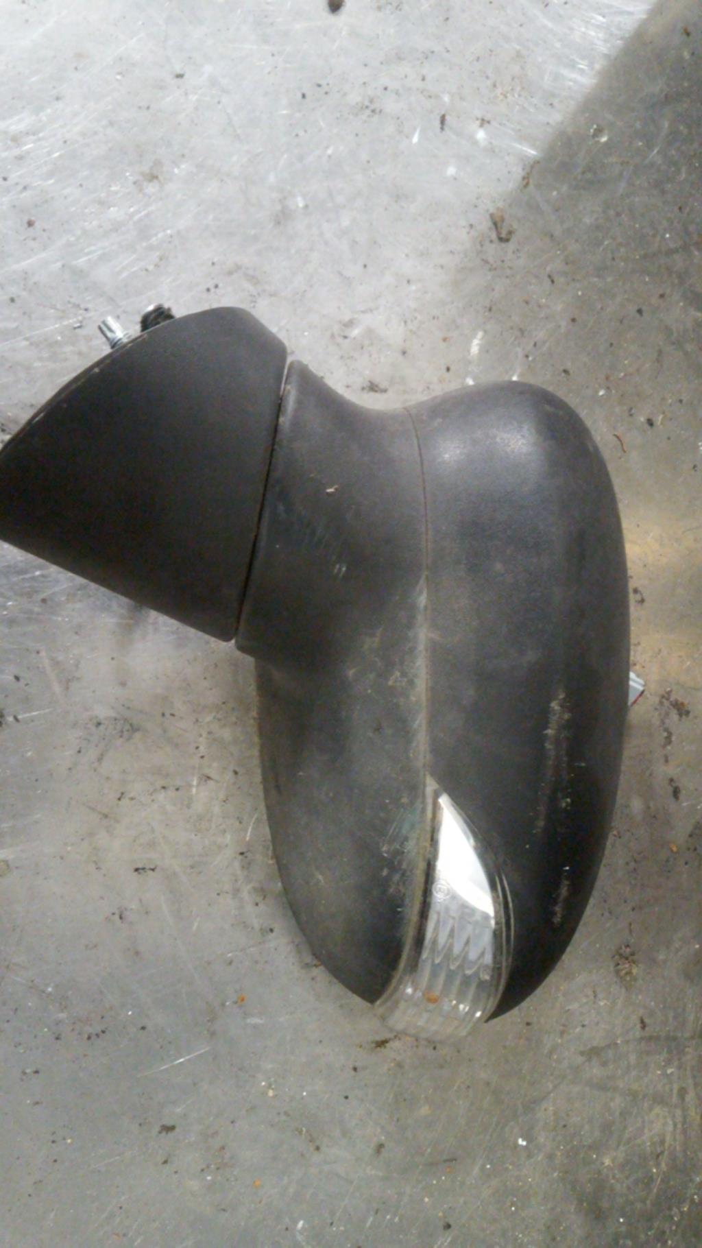 Specchietto retrovisore sinistro FORD FIESTA 6 PHASE 1 Gasolina - 1