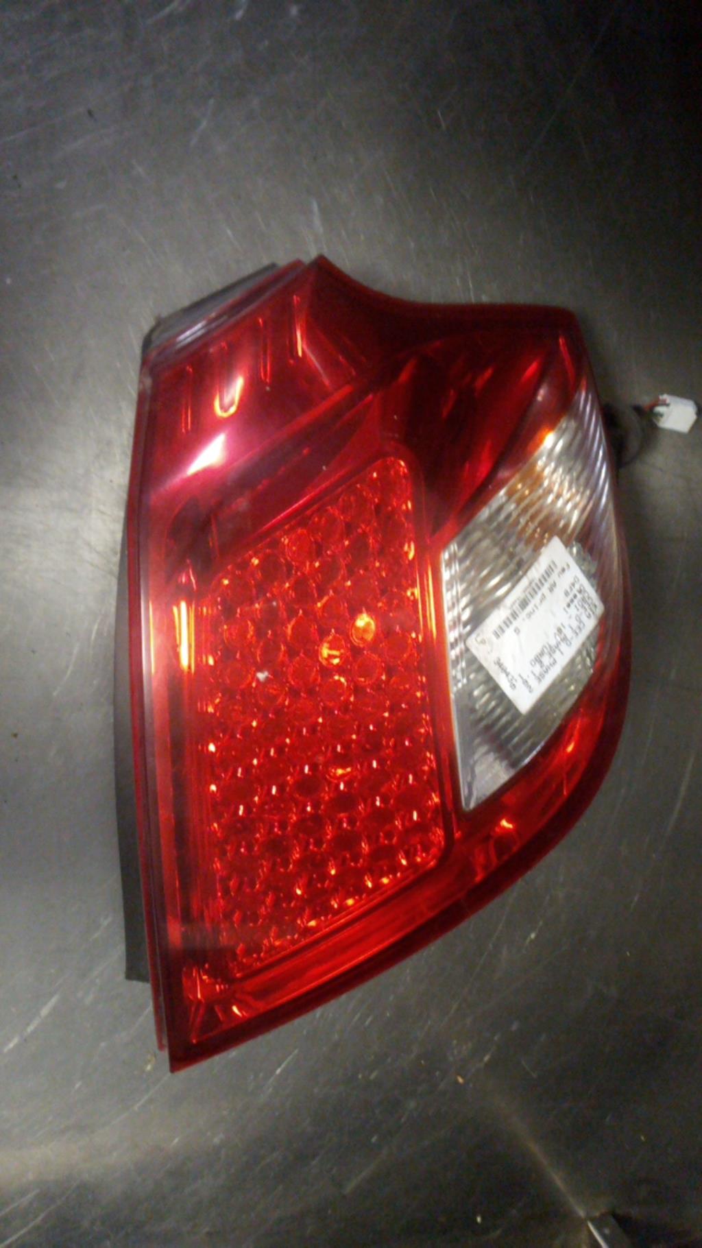 Fanale posteriore principale sinistro (luci) KIA CEE-D 1 PHASE 2 Diésel - 1