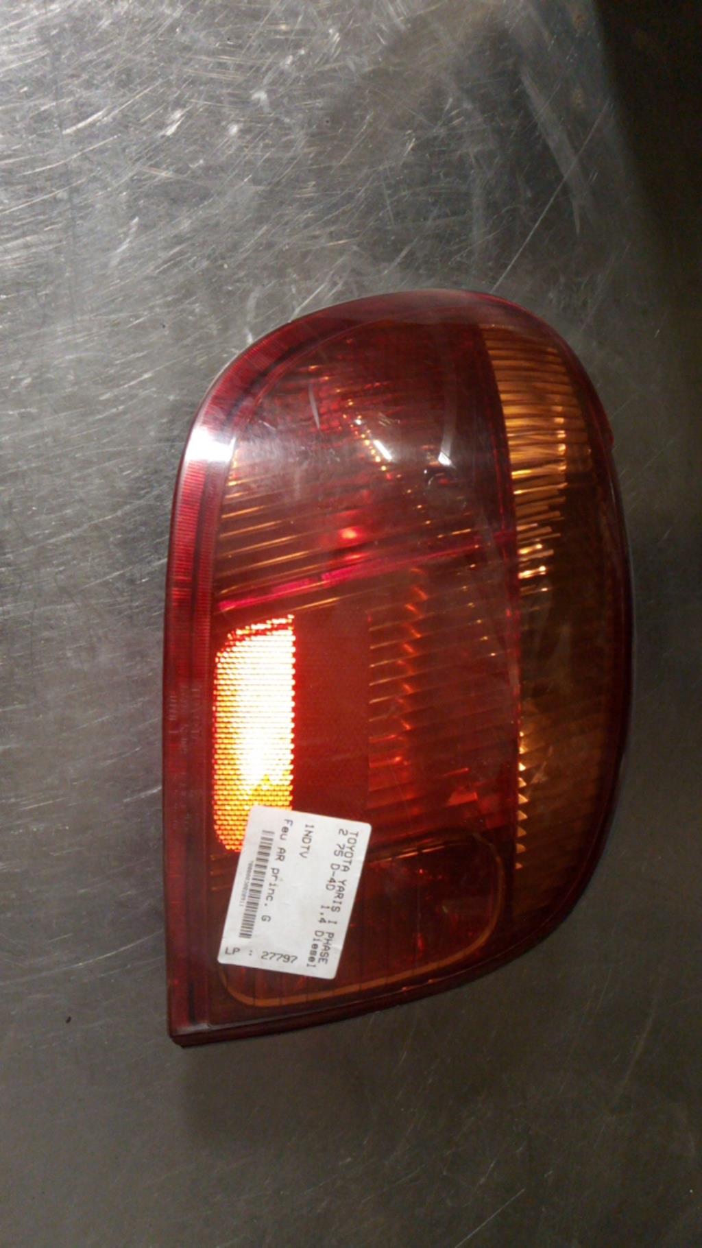 Fanale posteriore principale sinistro (luci) TOYOTA YARIS 1 PHASE 2 Diésel - 1