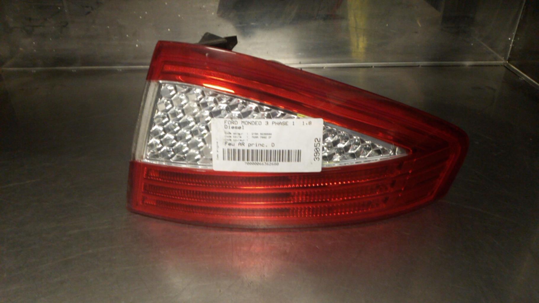 Fanale posteriore principale destro (luci) FORD MONDEO 3 PHASE 1 Diésel - 1