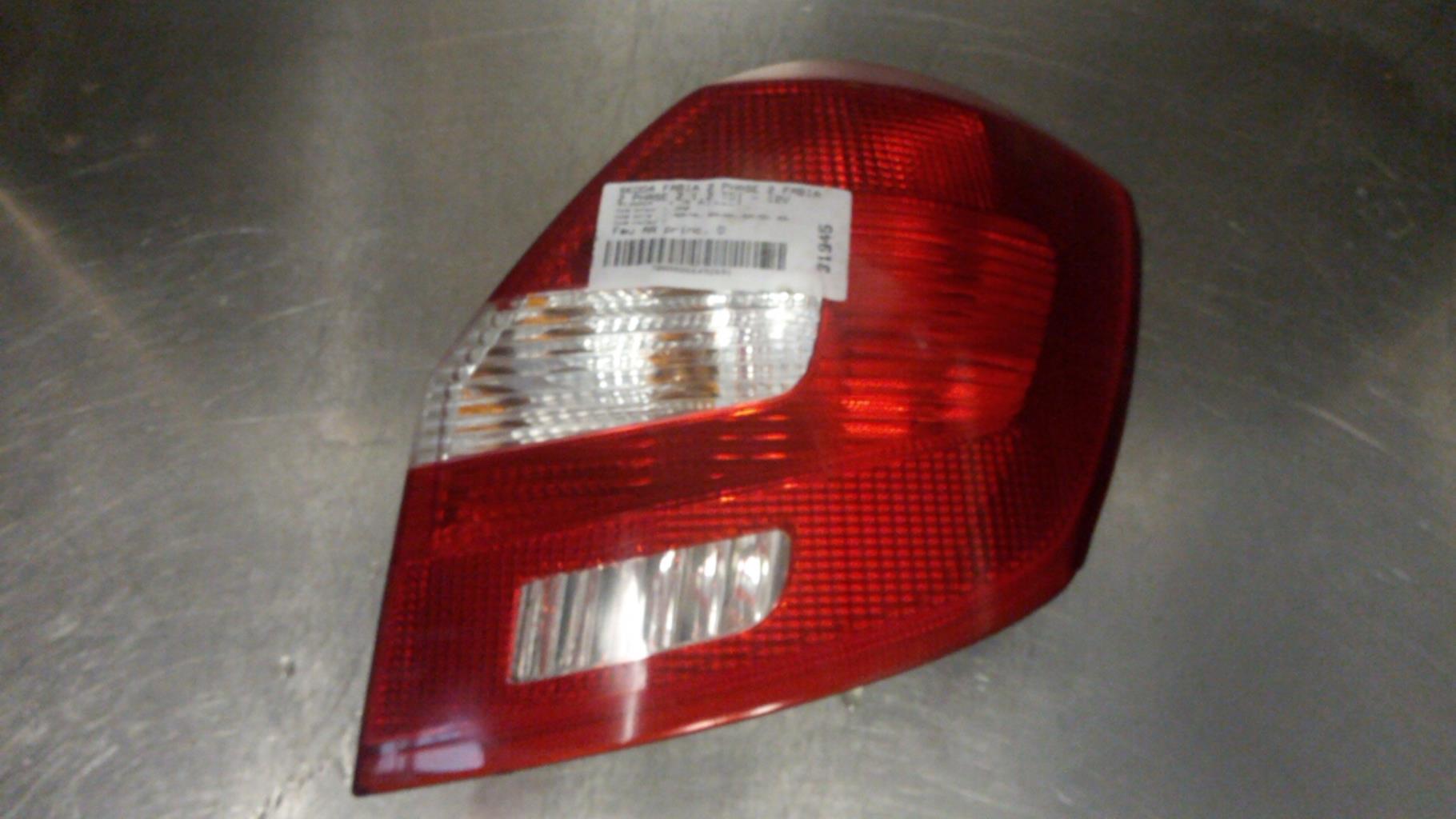 Fanale posteriore principale destro (luci) SKODA FABIA 2 PHASE 2 Diésel - 1