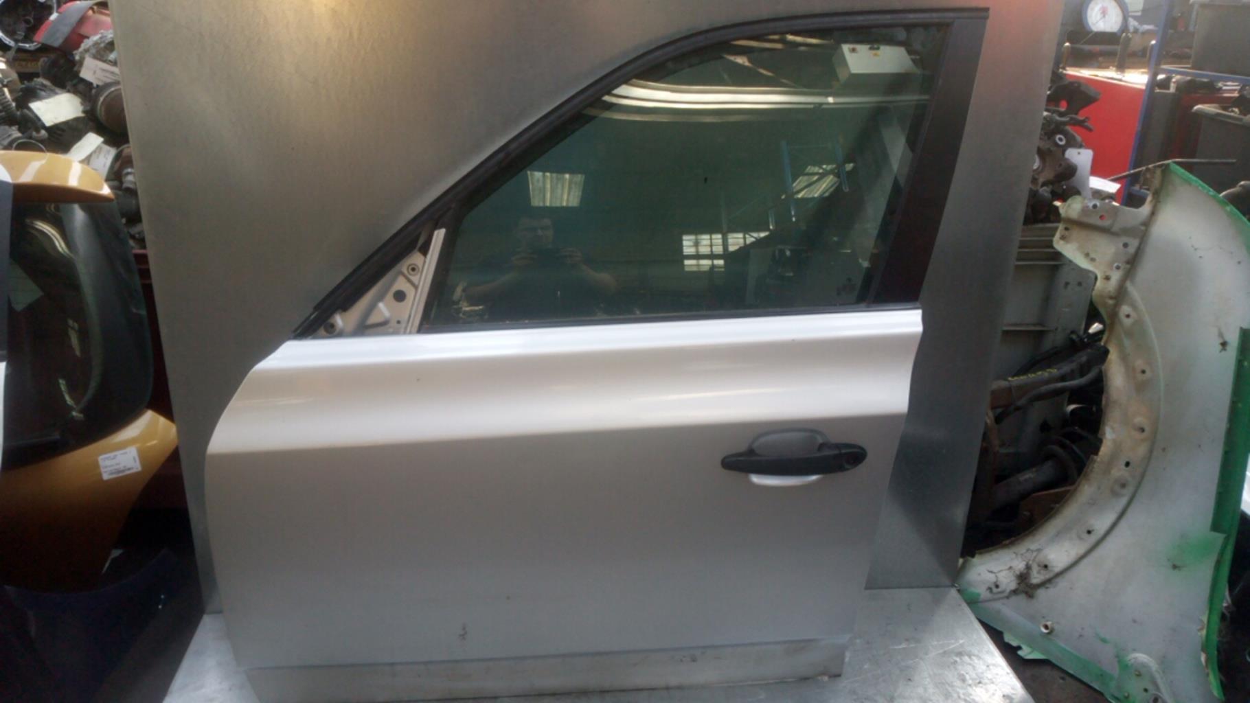 Porte avant gauche BMW X3 E83 PHASE 1 Diesel - 1