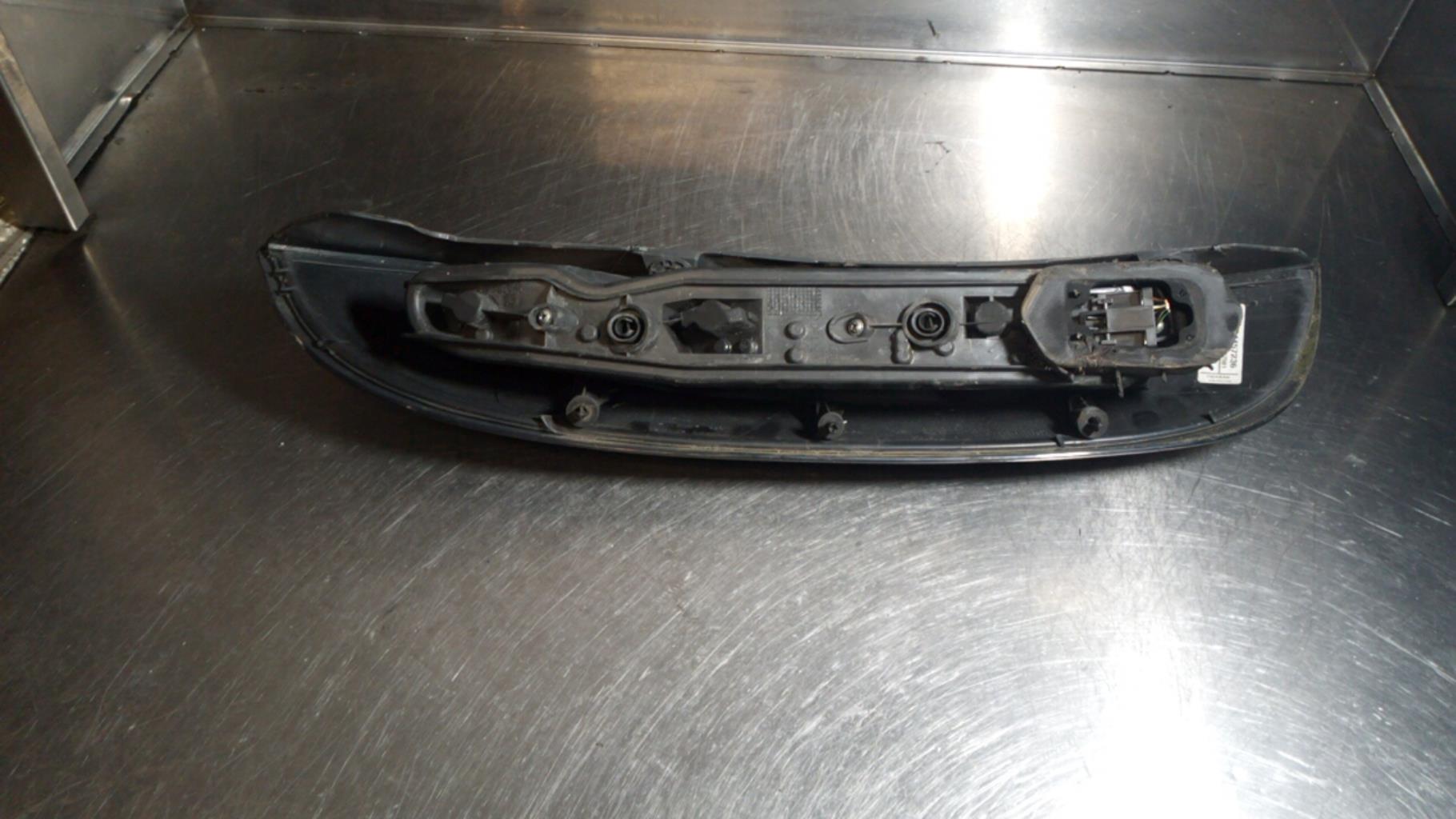 Fanale posteriore principale destro (luci) OPEL CORSA C PHASE 2  - 1