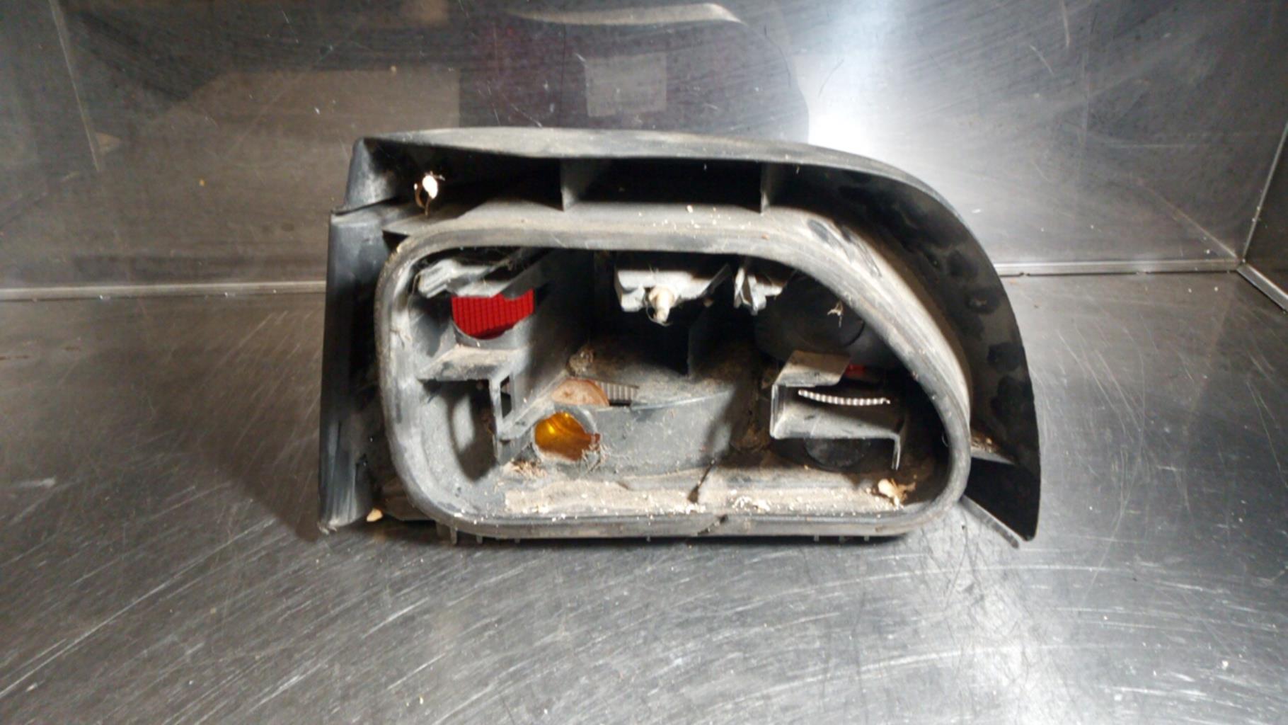 Fanale posteriore principale destro (luci) RENAULT CLIO 1 PHASE 2 Diésel - 1