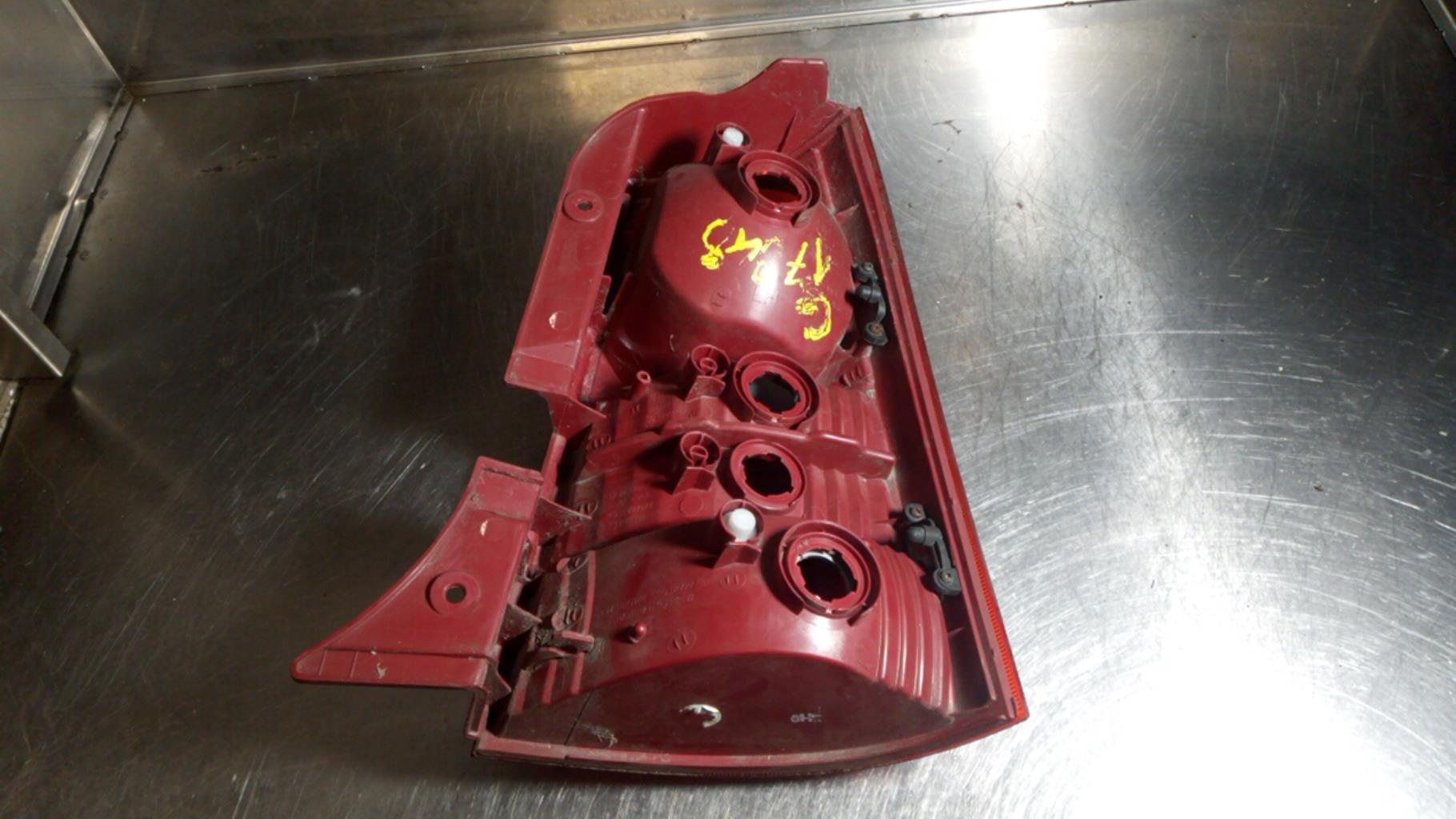 Fanale posteriore principale sinistro (luci) KIA PICANTO 1 PHASE 1 Gasolina - 1