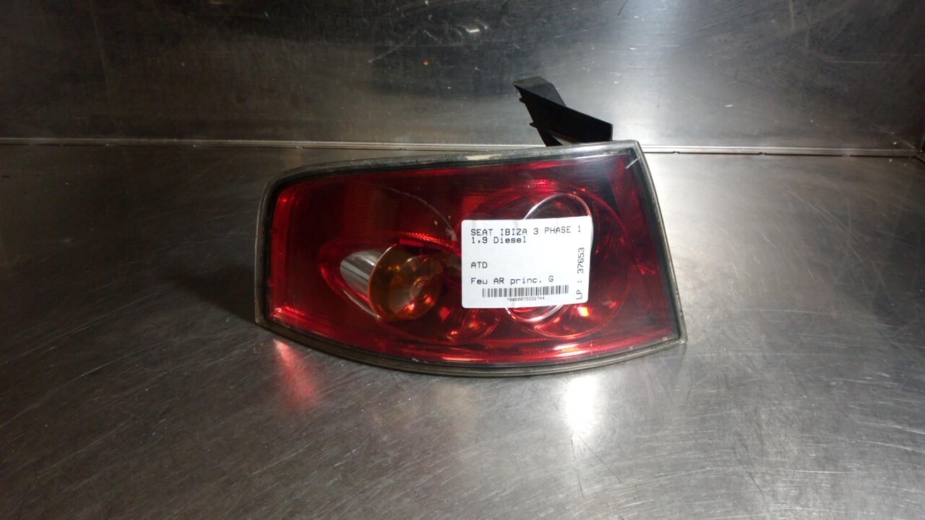 Fanale posteriore principale sinistro (luci) SEAT IBIZA 3 PHASE 1 Diésel - 1