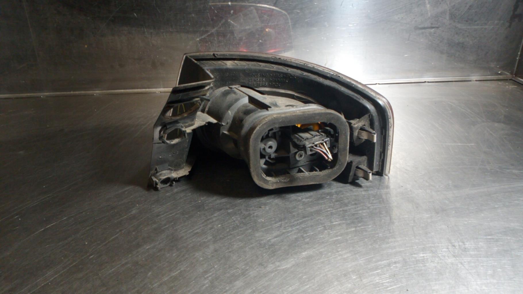 Fanale posteriore principale sinistro (luci) SEAT IBIZA 3 PHASE 1 Diésel - 1