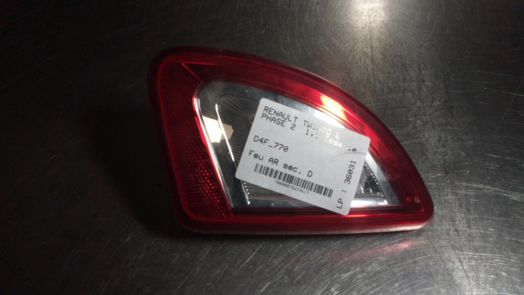 Feu arriere secondaire droit (feux) RENAULT TWINGO 2 PHASE 2 Essence - 1