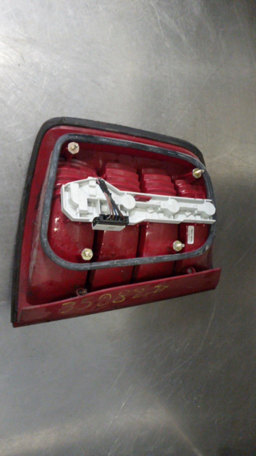 Fanale posteriore principale destro (luci) SKODA FABIA 1 PHASE 1 BREAK Gasolina - 1