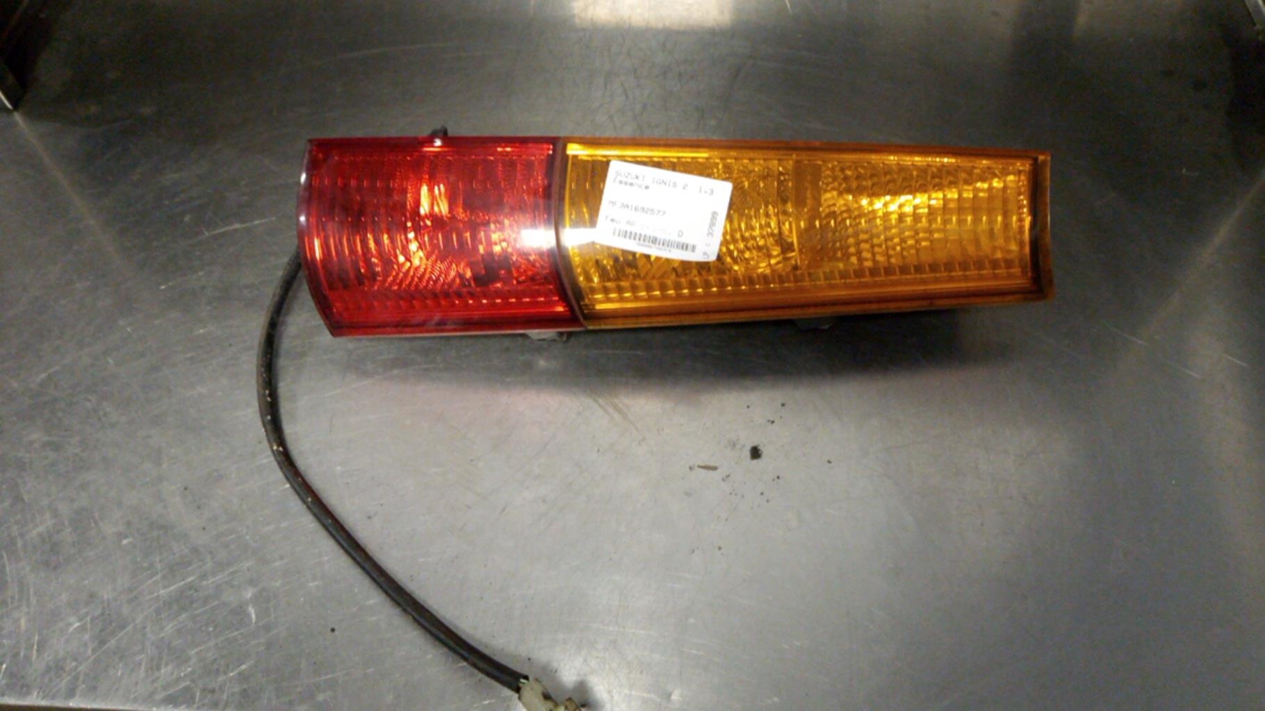 Fanale posteriore principale destro (luci) SUZUKI IGNIS 2 Gasolina - 1