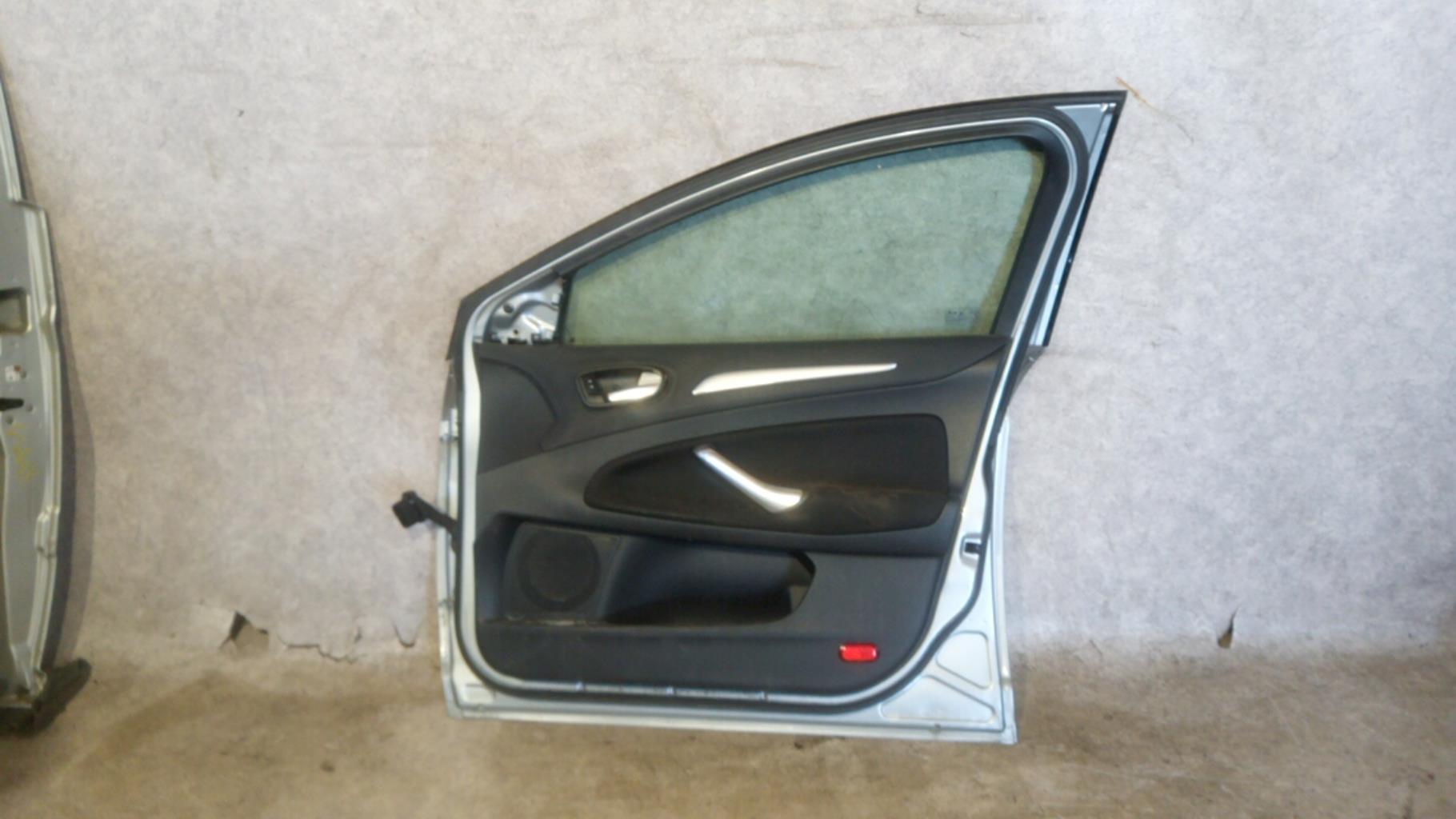 Porte avant droit FORD MONDEO 3 PHASE 1 Diesel - 1