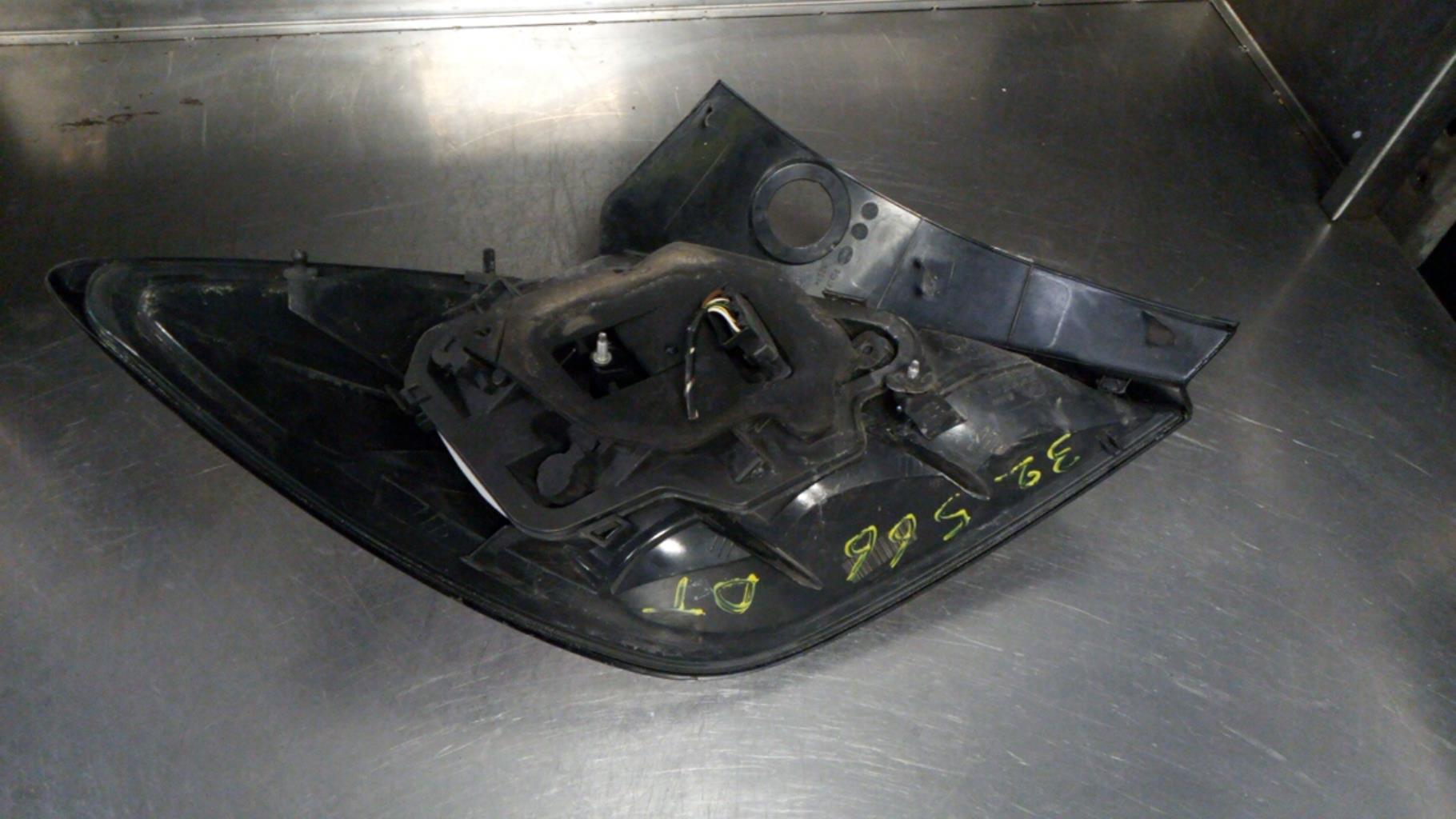 Fanale posteriore principale destro (luci) OPEL ASTRA H GTC PHASE 1 Diésel - 1
