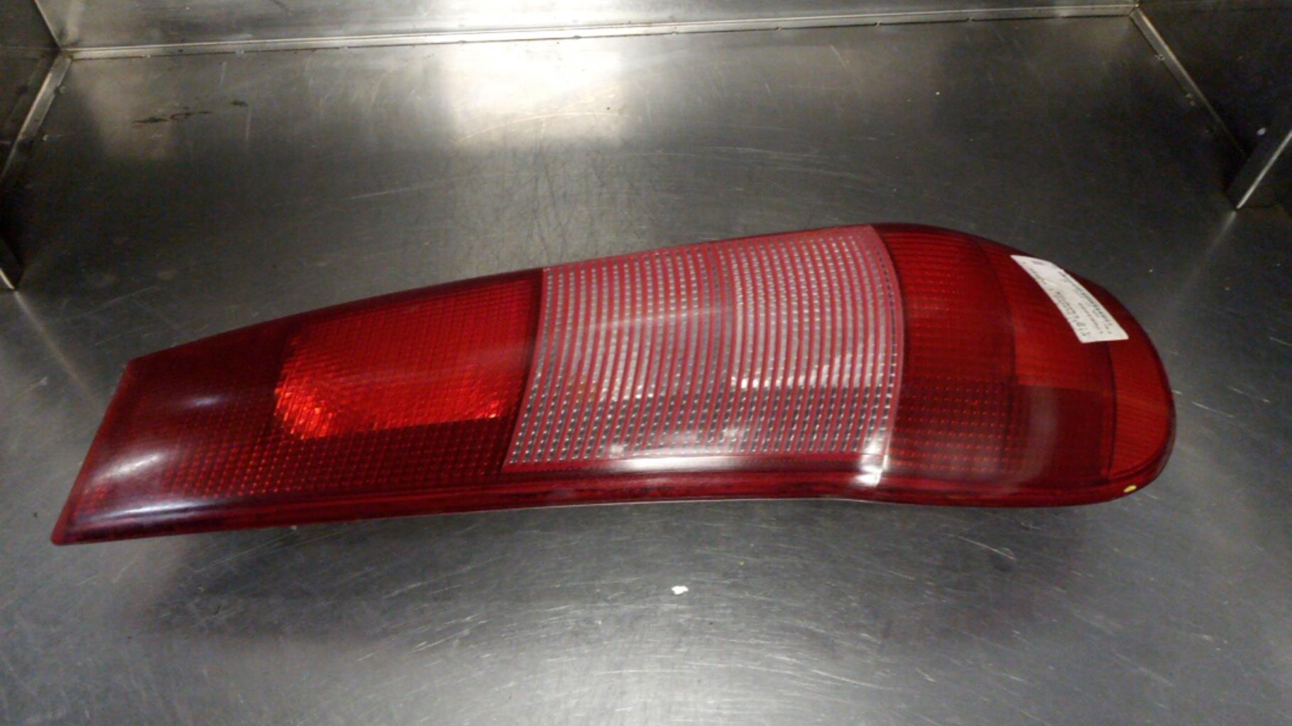 Fanale posteriore principale sinistro (luci) FIAT PUNTO 1 PHASE 1 Gasolina - 1