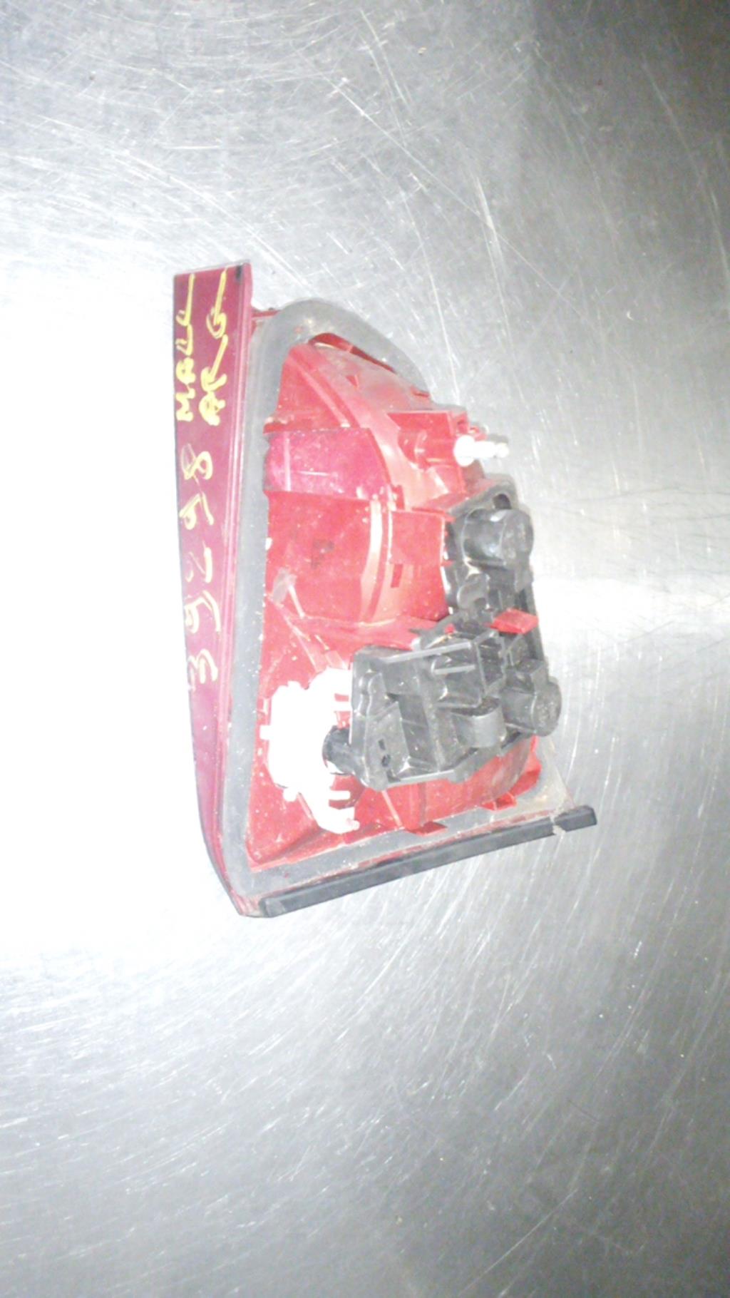 Feu arriere secondaire gauche (feux) AUDI A4 3 PHASE 1 Diesel - 1
