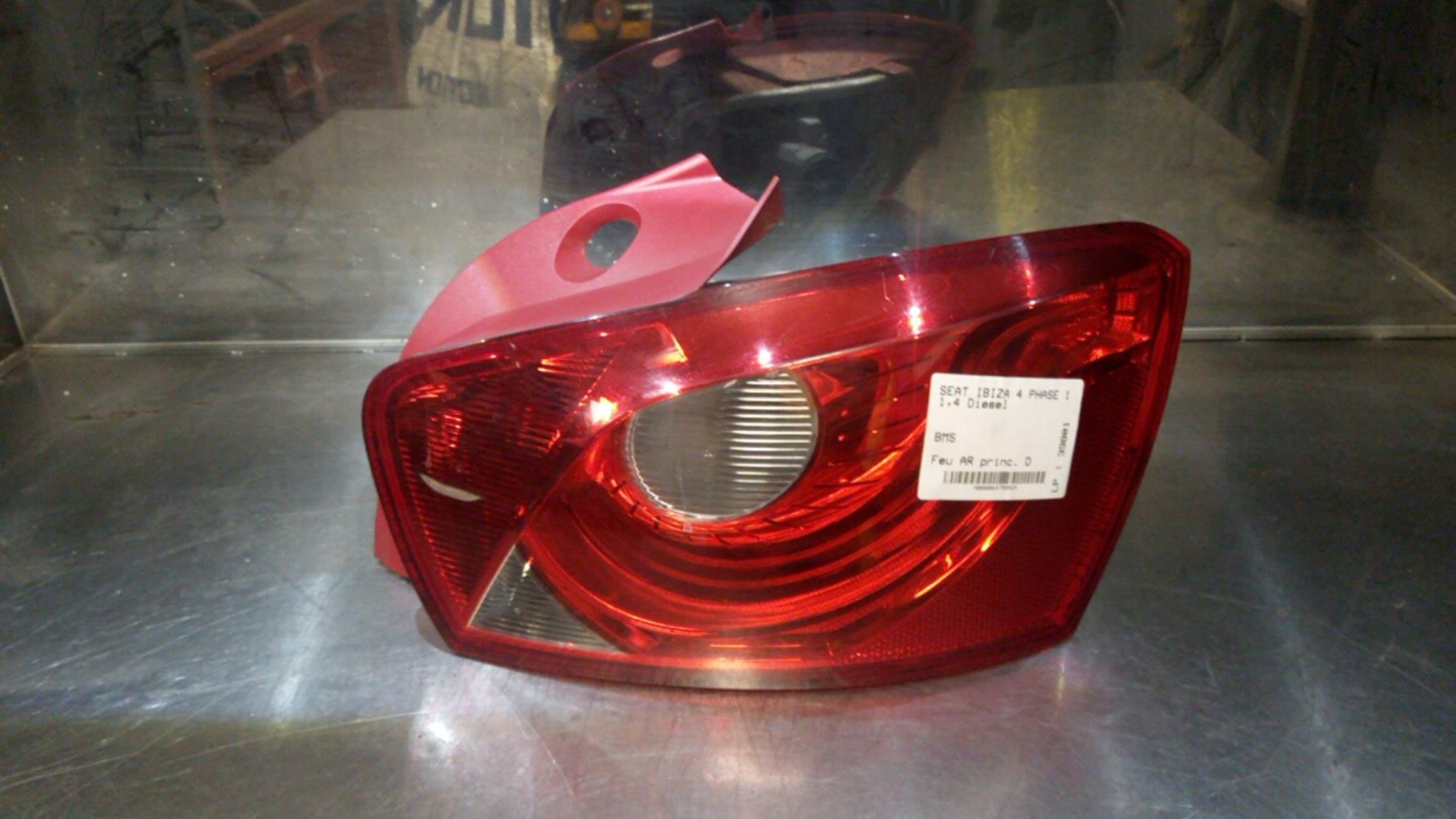 Fanale posteriore principale destro (luci) SEAT IBIZA 4 PHASE 1 Diésel - 1