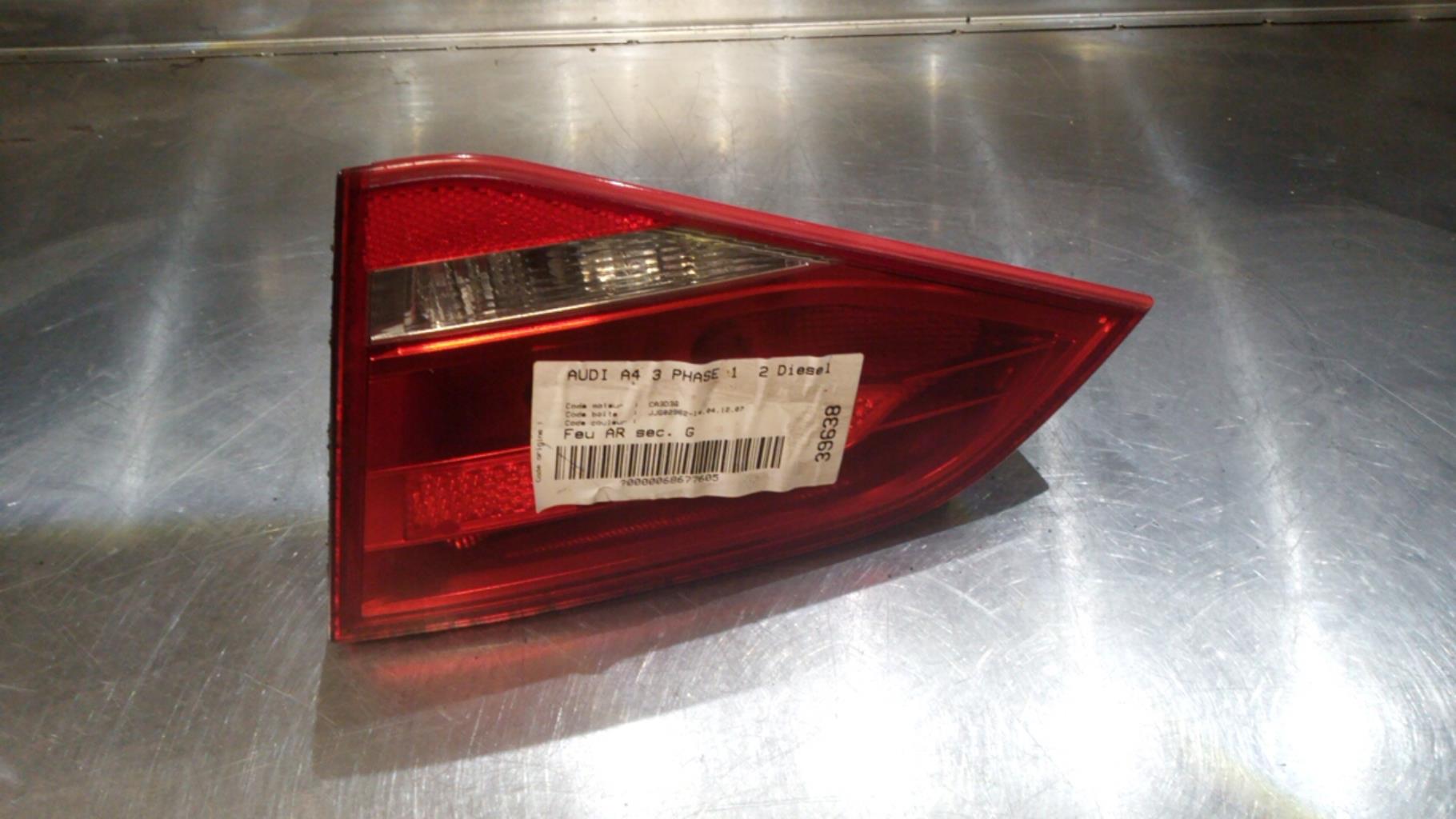 Feu arriere secondaire gauche (feux) AUDI A4 3 PHASE 1 Diesel - 1