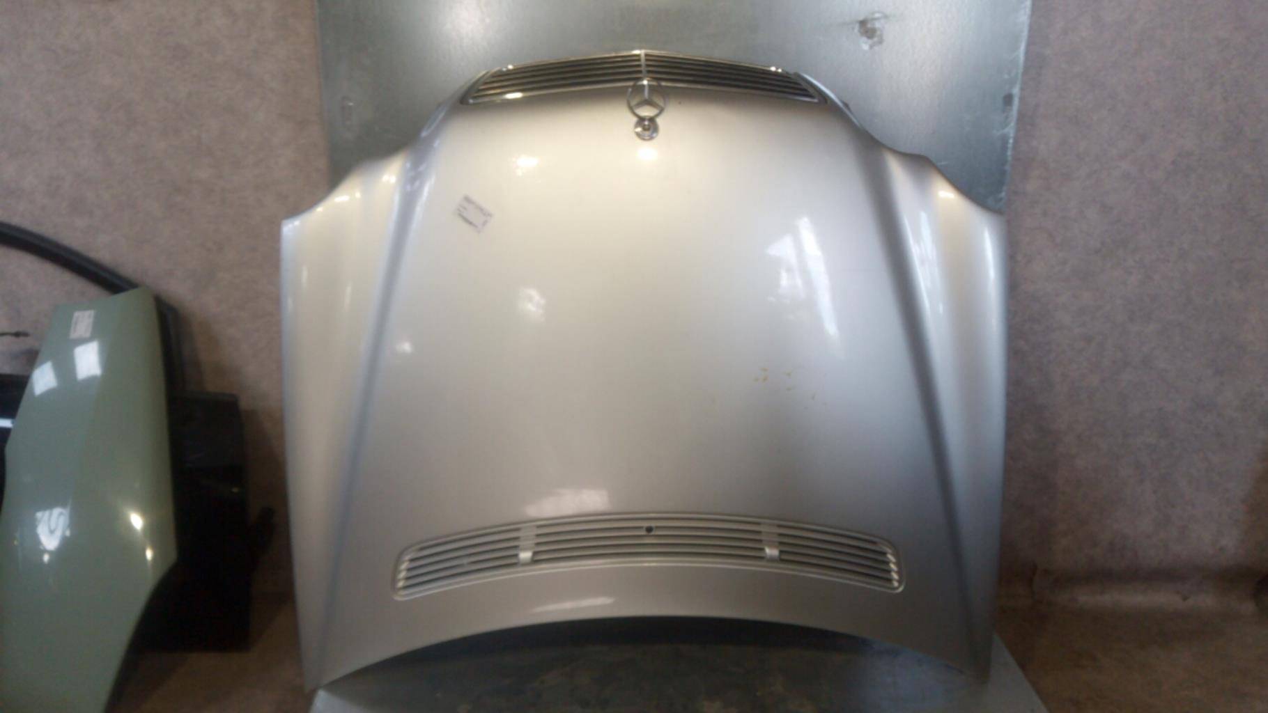 Capot MERCEDES CLASSE C 203 PHASE 1 Diesel - 1