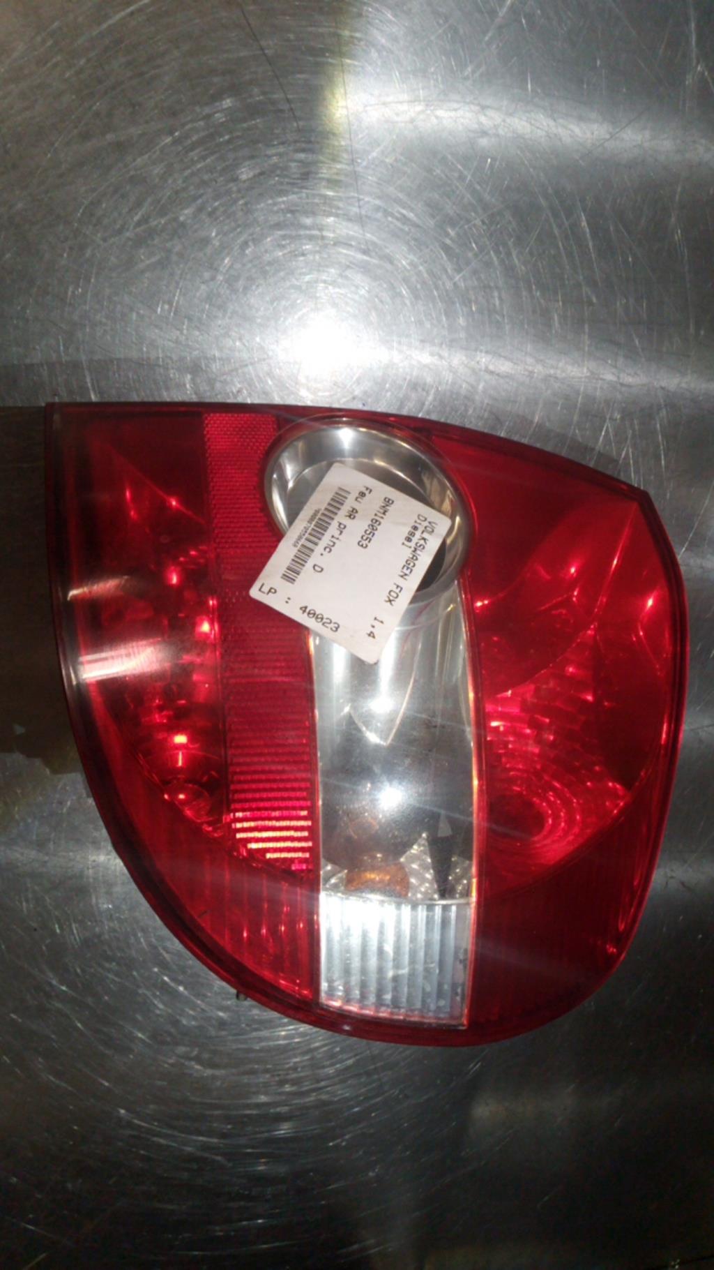 Fanale posteriore principale destro (luci) VOLKSWAGEN FOX Diésel - 1