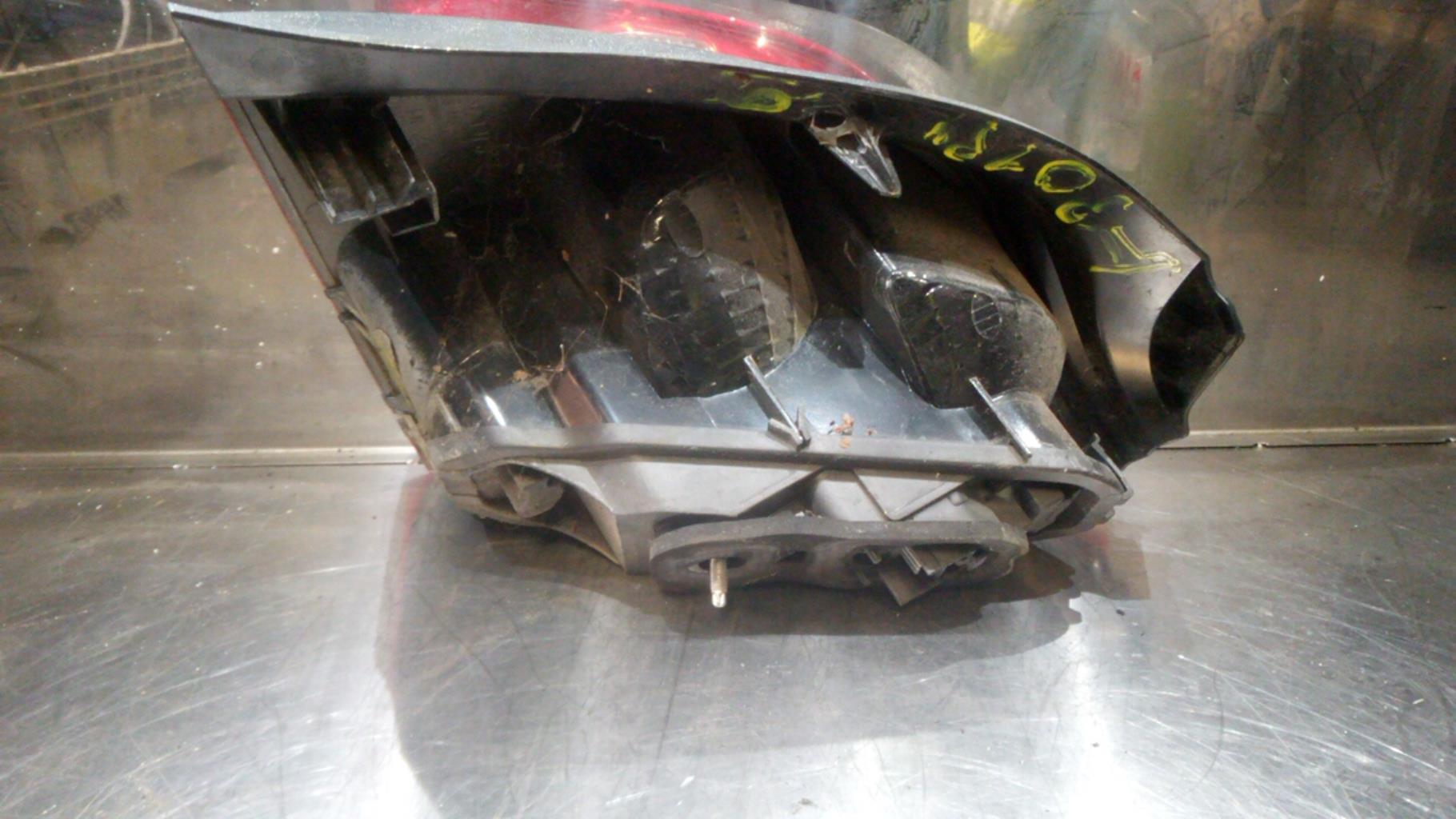 Fanale posteriore principale sinistro (luci) RENAULT TWINGO 2 PHASE 1 Gasolina - 1