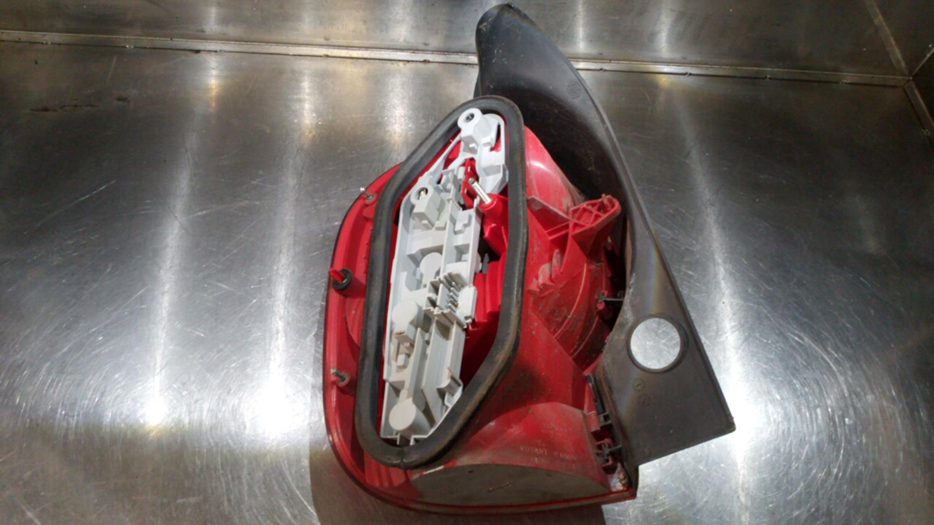 Fanale posteriore principale destro (luci) RENAULT MODUS PHASE 1 Diésel - 1
