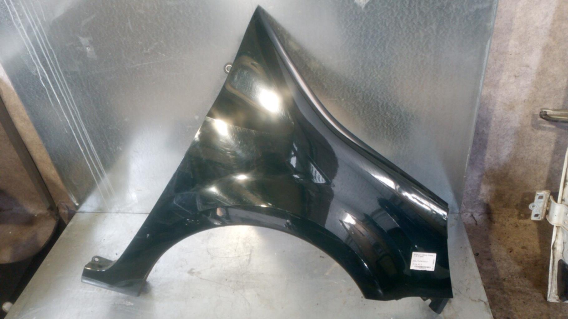 Aile avant droit RENAULT MODUS PHASE 1 Diesel - 1