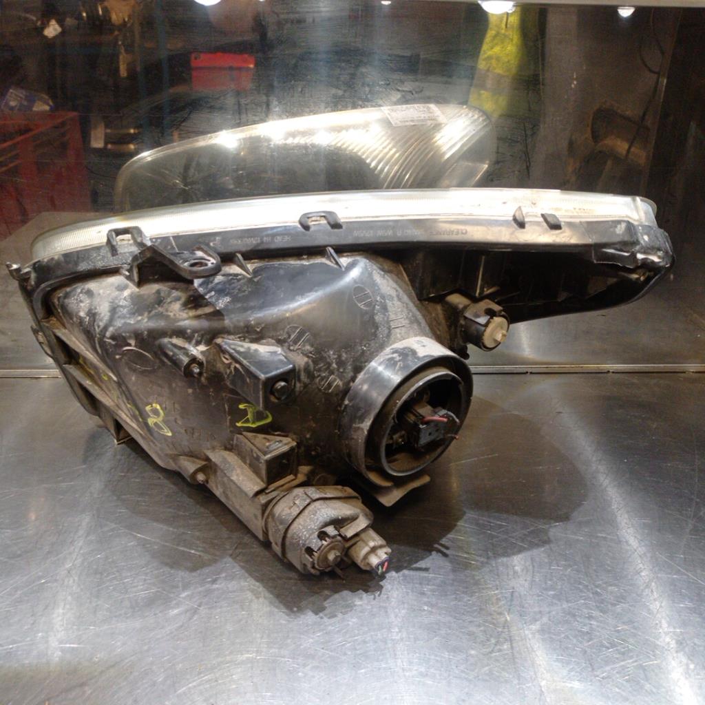 Gruppo ottico anteriore principale destro (luci)(faro) TOYOTA RAV4 2 PHASE 1 Diésel - 1