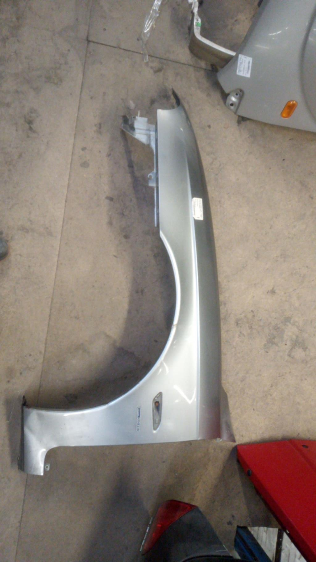 Parafango anteriore sinistro ALFA ROMEO 156 PHASE 3 BREAK Diésel - 1