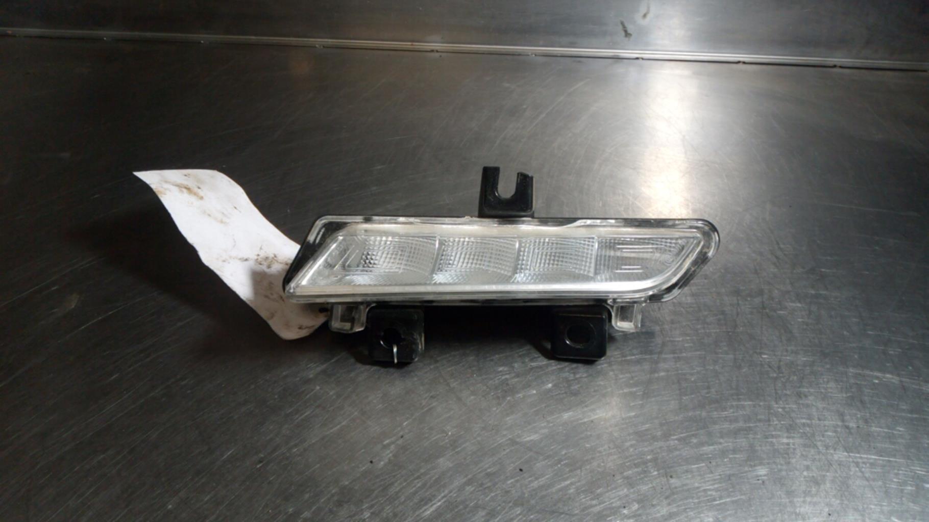 Luce di marcia diurna anteriore sinistra RENAULT CLIO 4 PHASE 1 Gasolina - 1